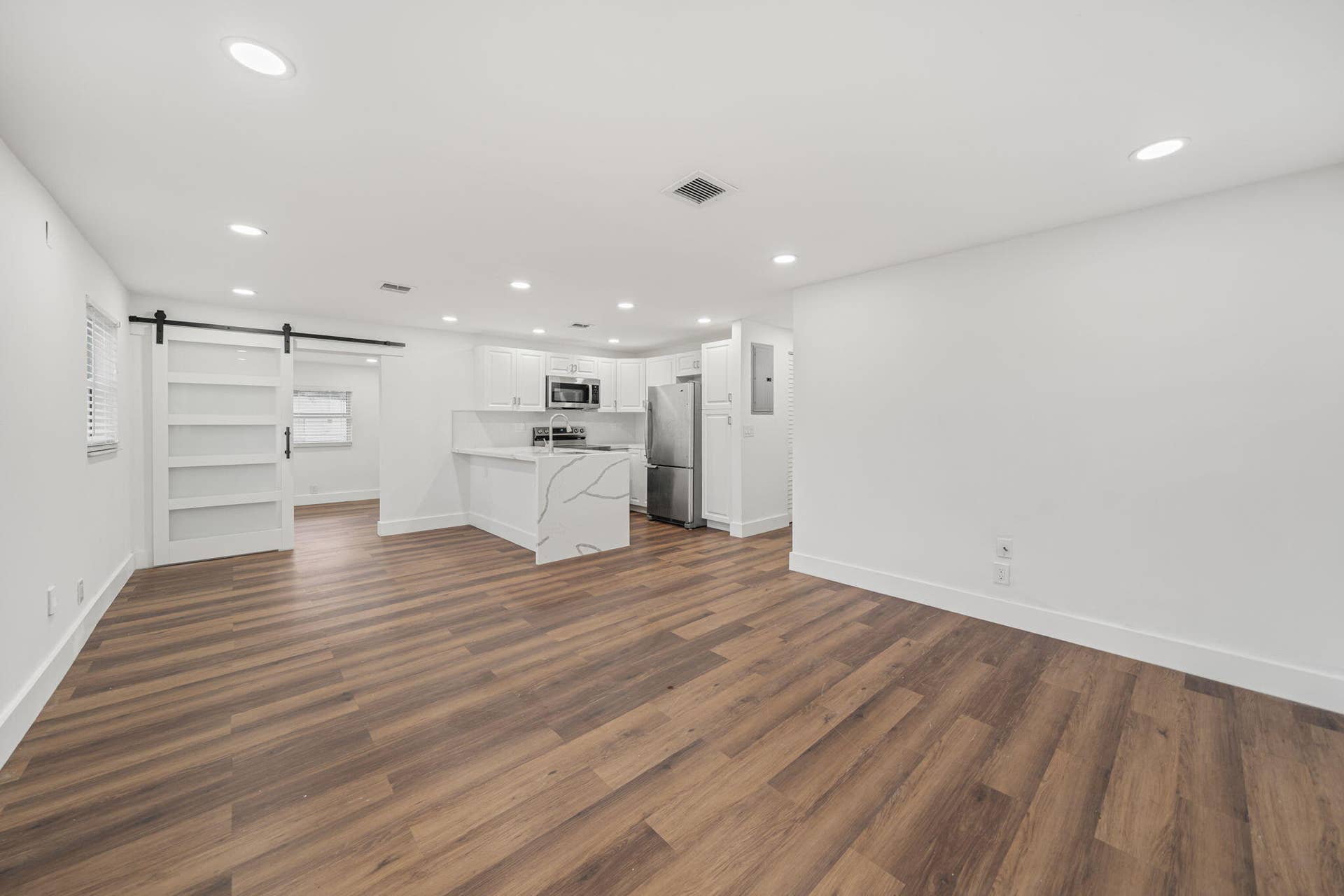 5295 HELENE Place, West Palm Beach, FL 33407 11-web-or-mls-DSC03311