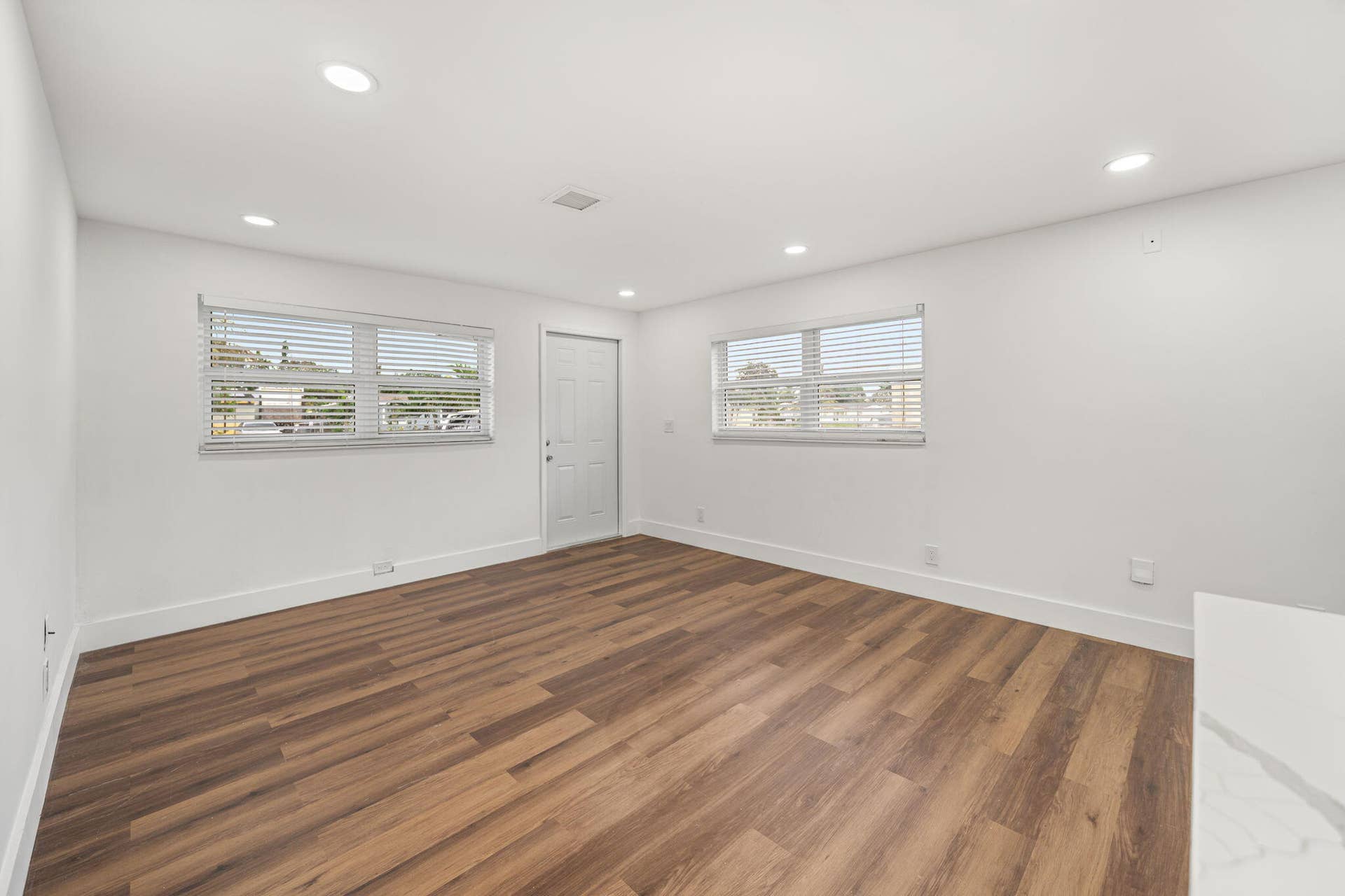 5295 HELENE Place, West Palm Beach, FL 33407 15-web-or-mls-DSC03331