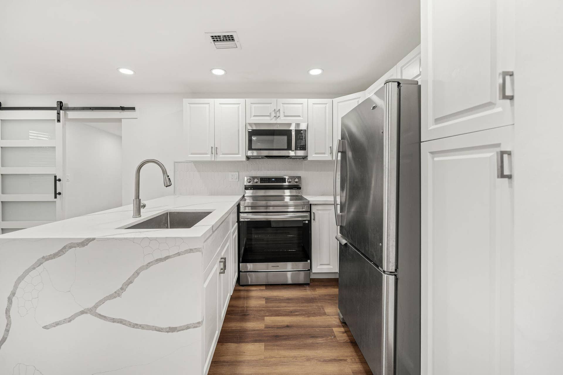 5295 HELENE Place, West Palm Beach, FL 33407 13-web-or-mls-DSC03321