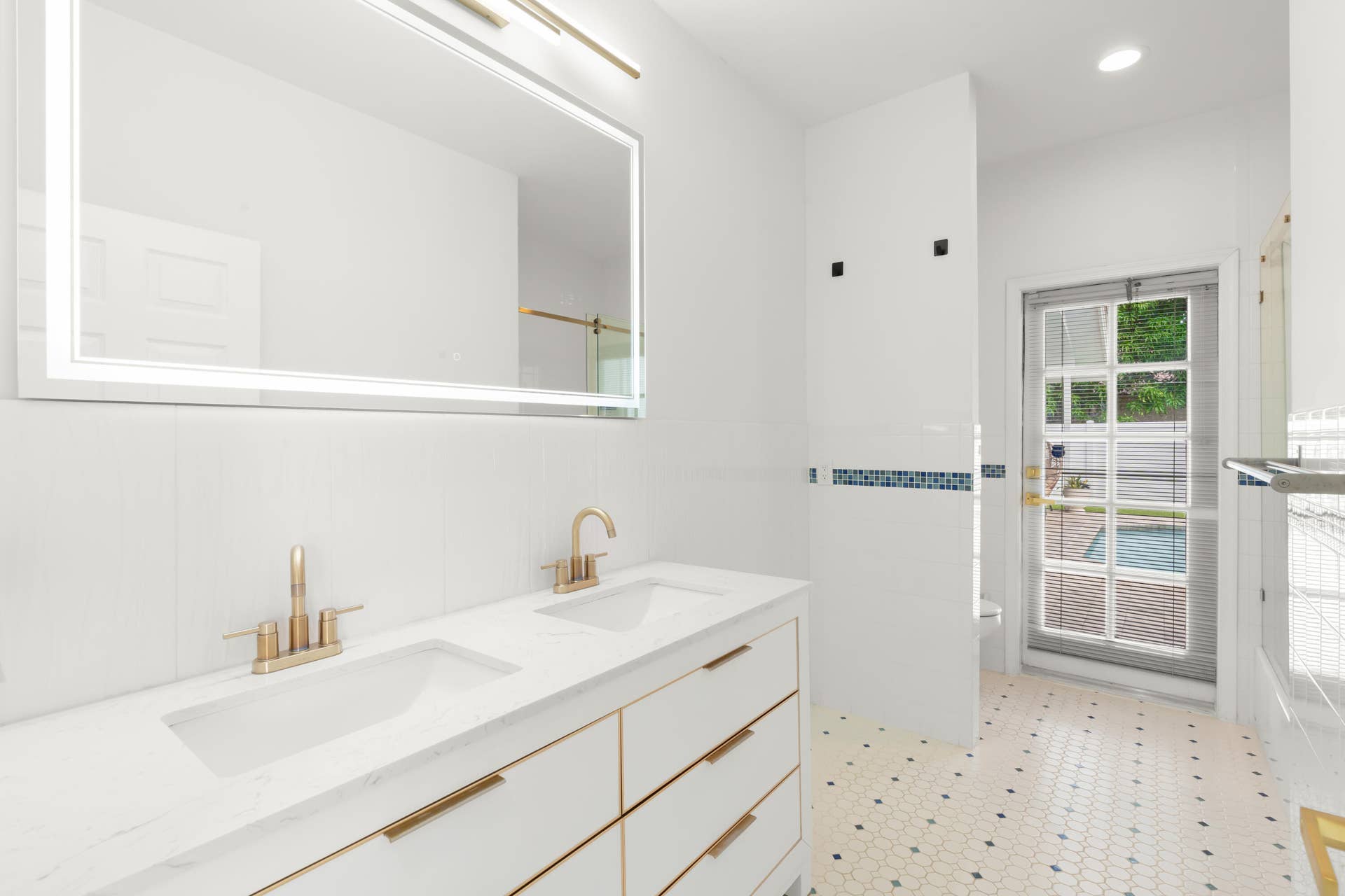 Bathroom #2