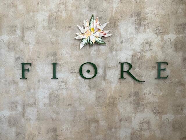 fiore sign inside