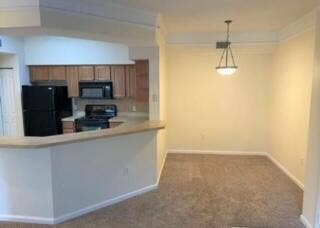 DINNING 3207