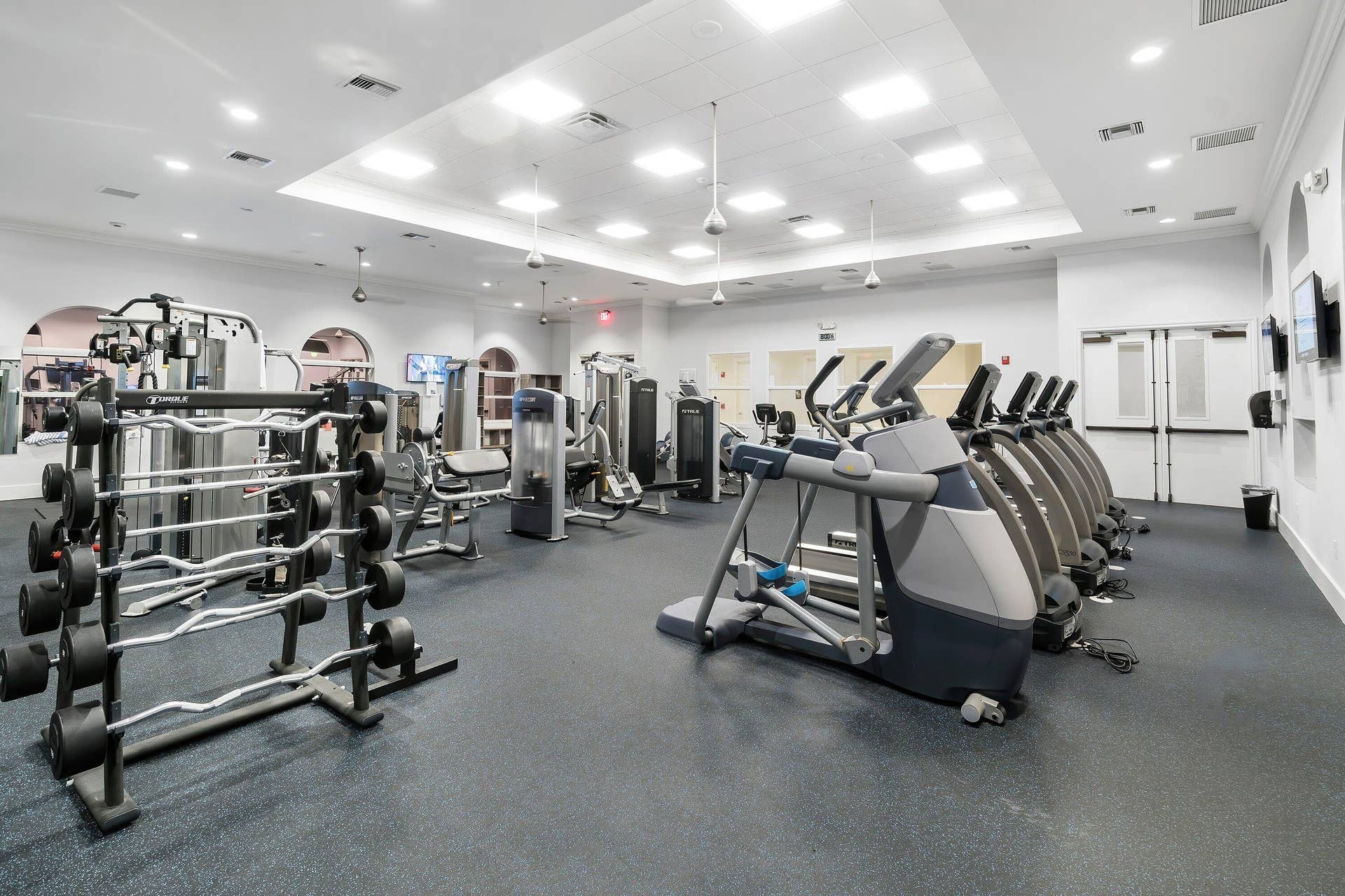 Isles at Wellington - fitness room