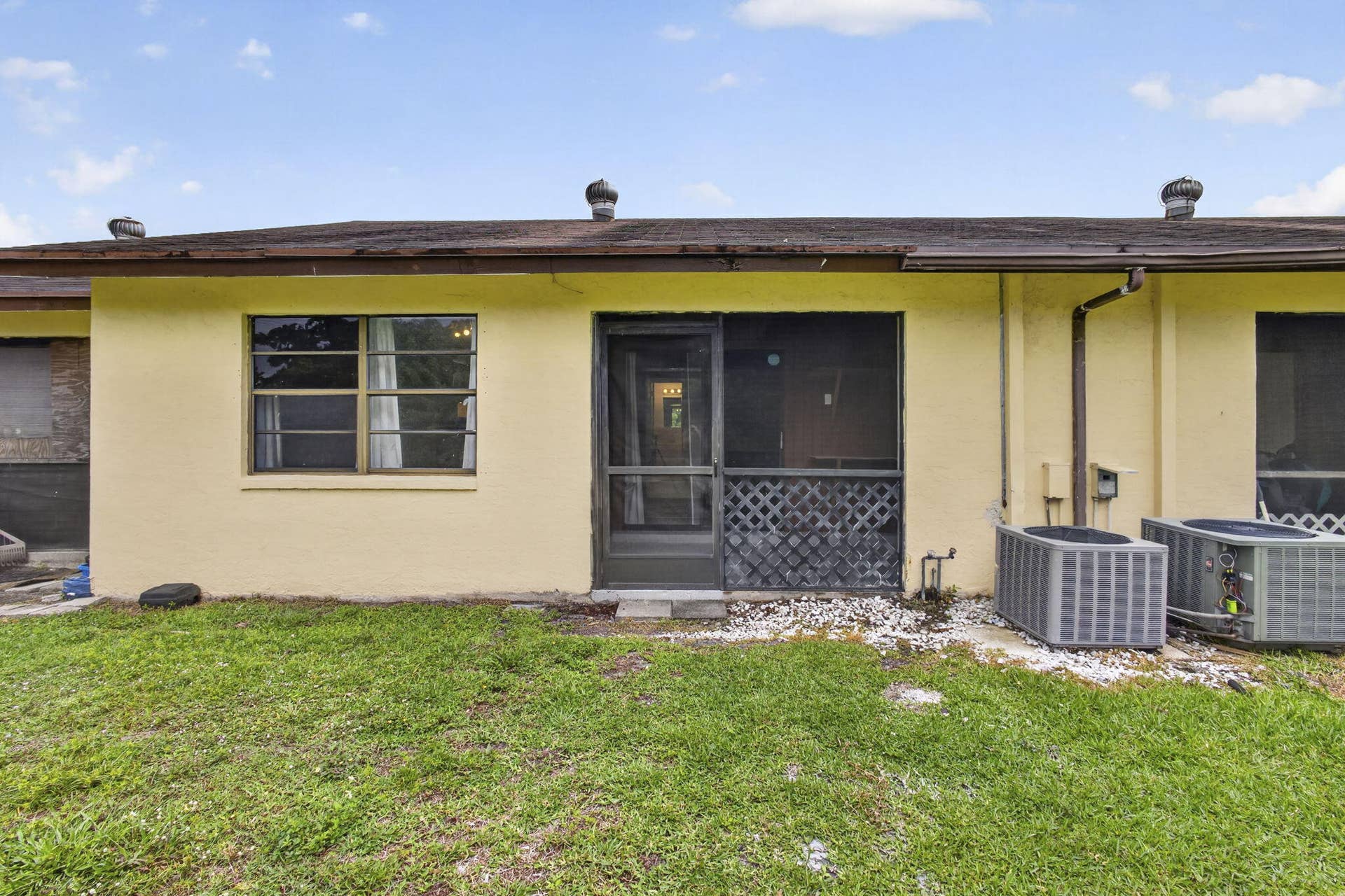 4661 PERTH Road, West Palm Beach, FL 33415 Backyard_1