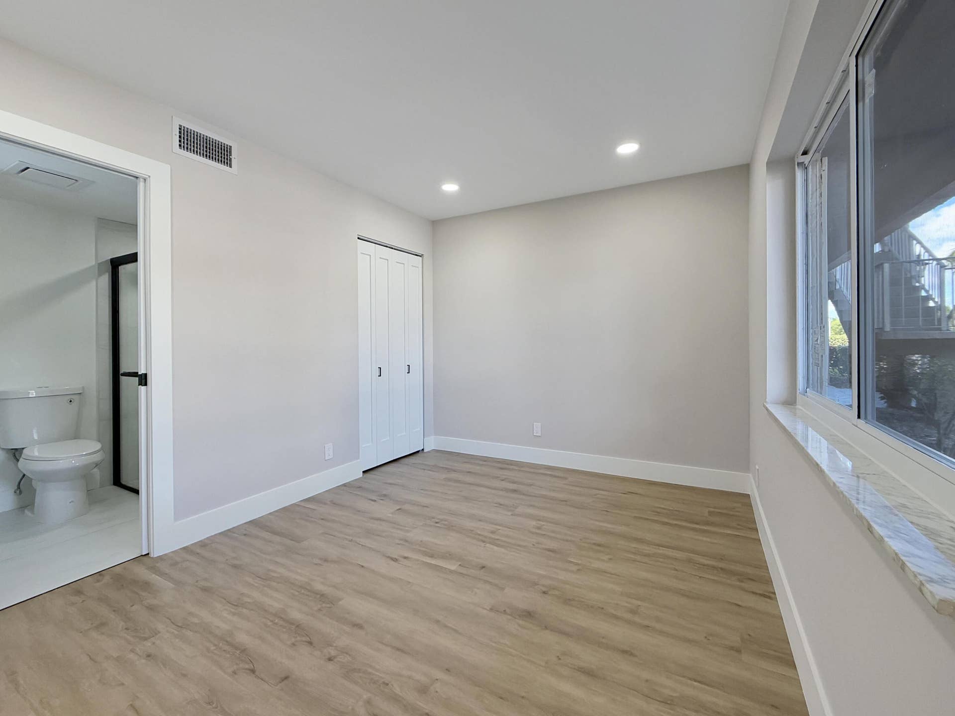 13924 Vía Flora, Delray Beach, FL 33484 REAL/October 2026 COMPLETION