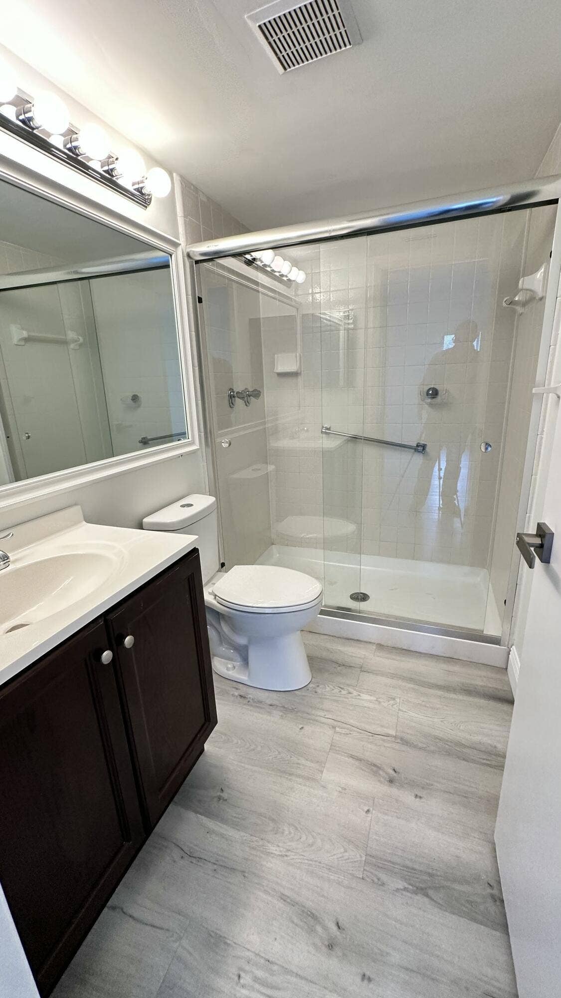 1111 Green Pine Boulevard, #D2, West Palm Beach, West Palm Beach, FL 33409 IMG_3285