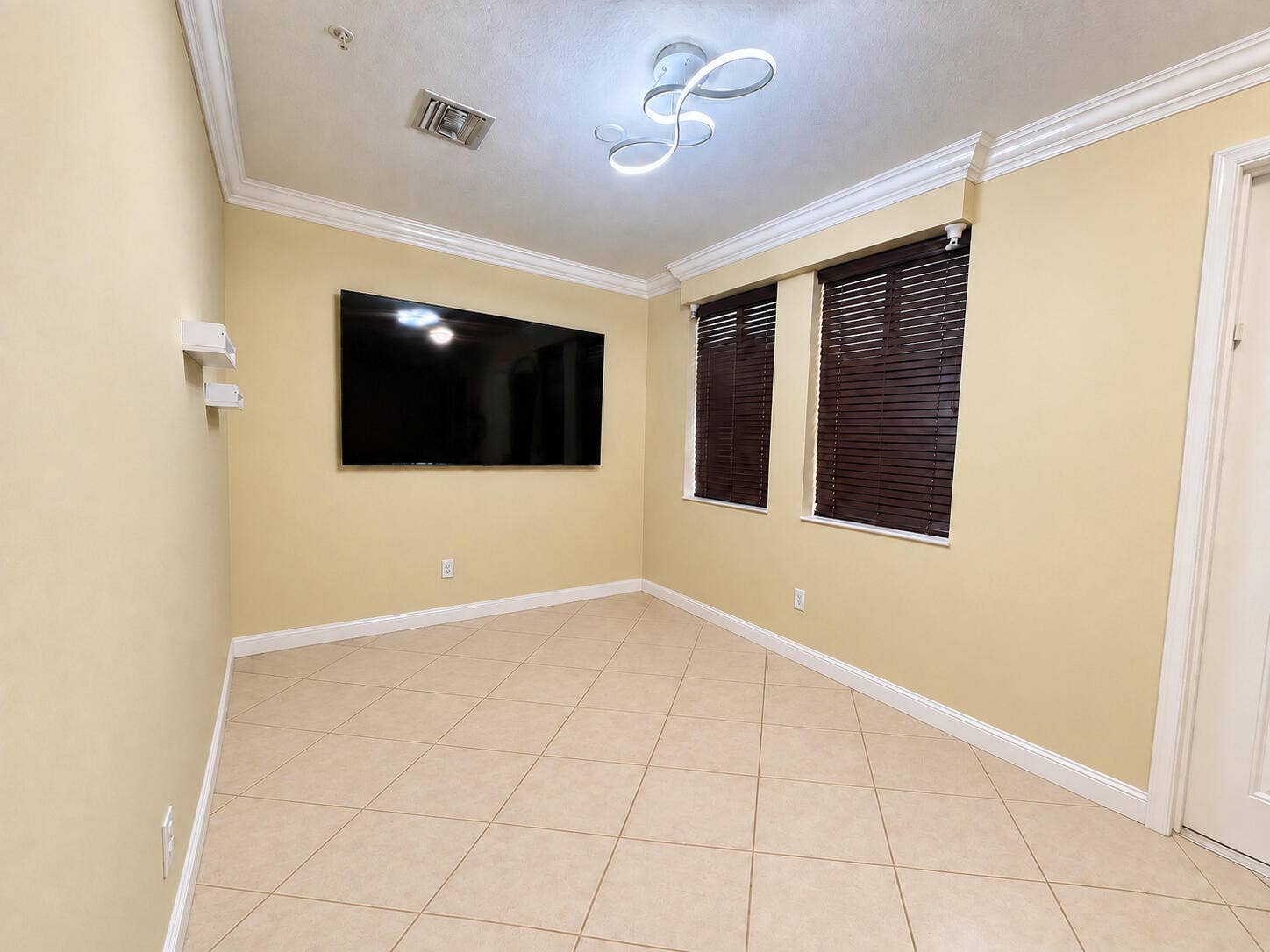 2900 NW 125TH Avenue, #3-305, Sunrise, FL 33323 Formal Dining