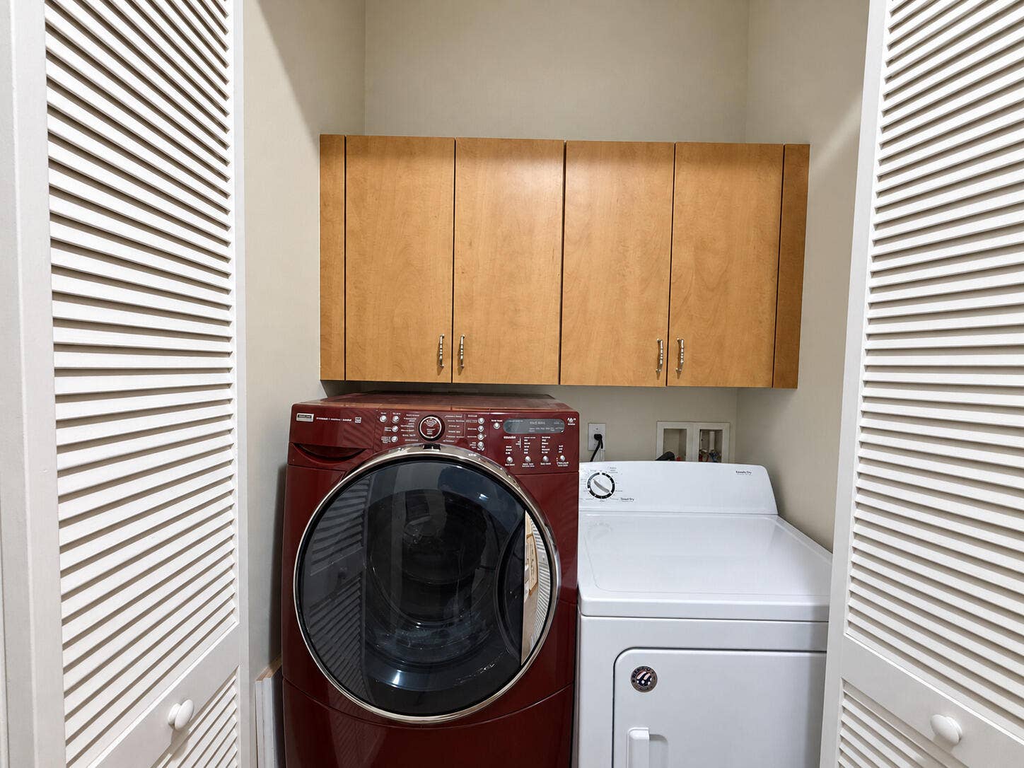 2900 NW 125TH Avenue, #3-305, Sunrise, FL 33323 Upstairs/Private Laundry Closet