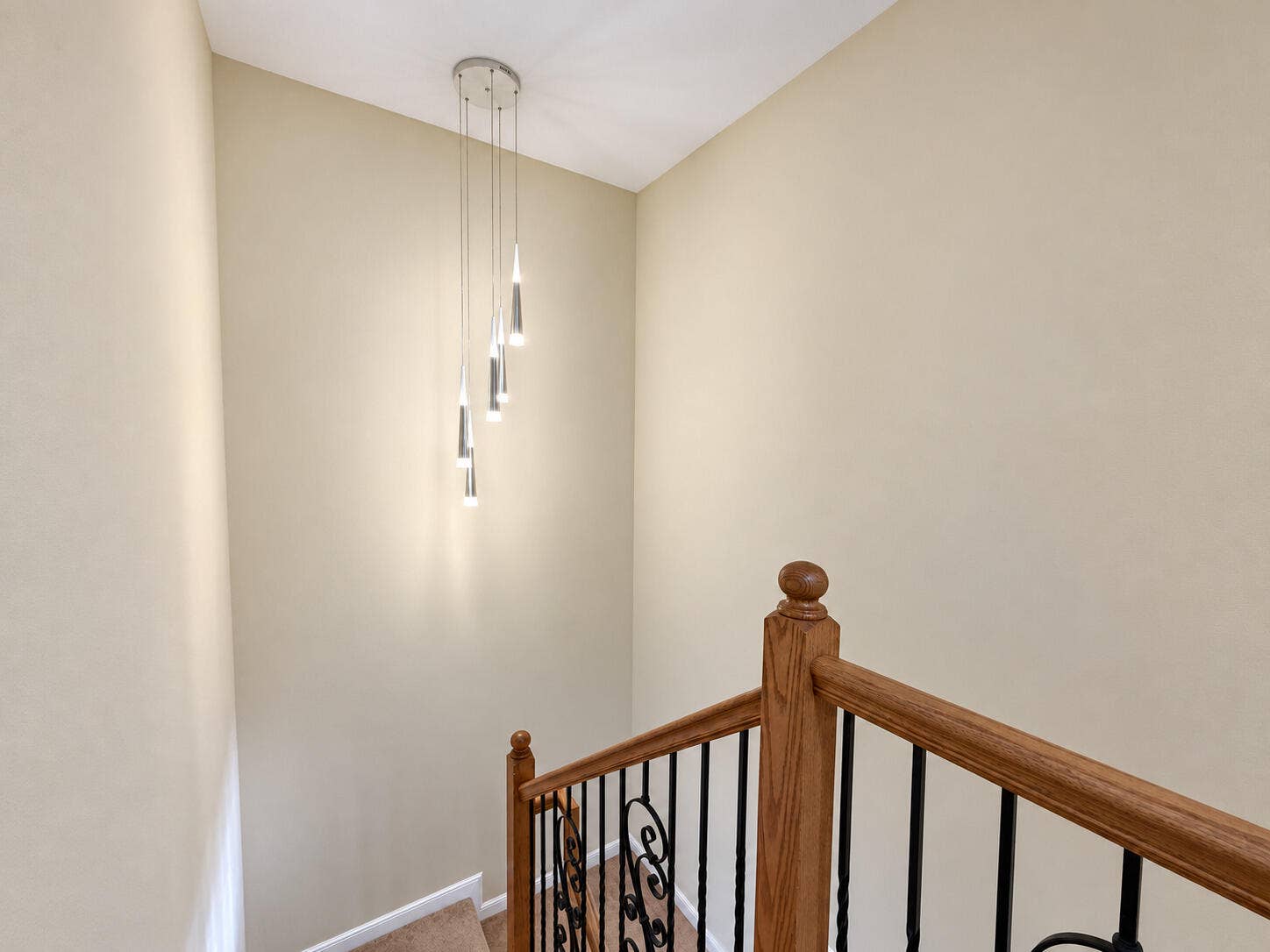 2900 NW 125TH Avenue, #3-305, Sunrise, FL 33323 Landing in Staircase