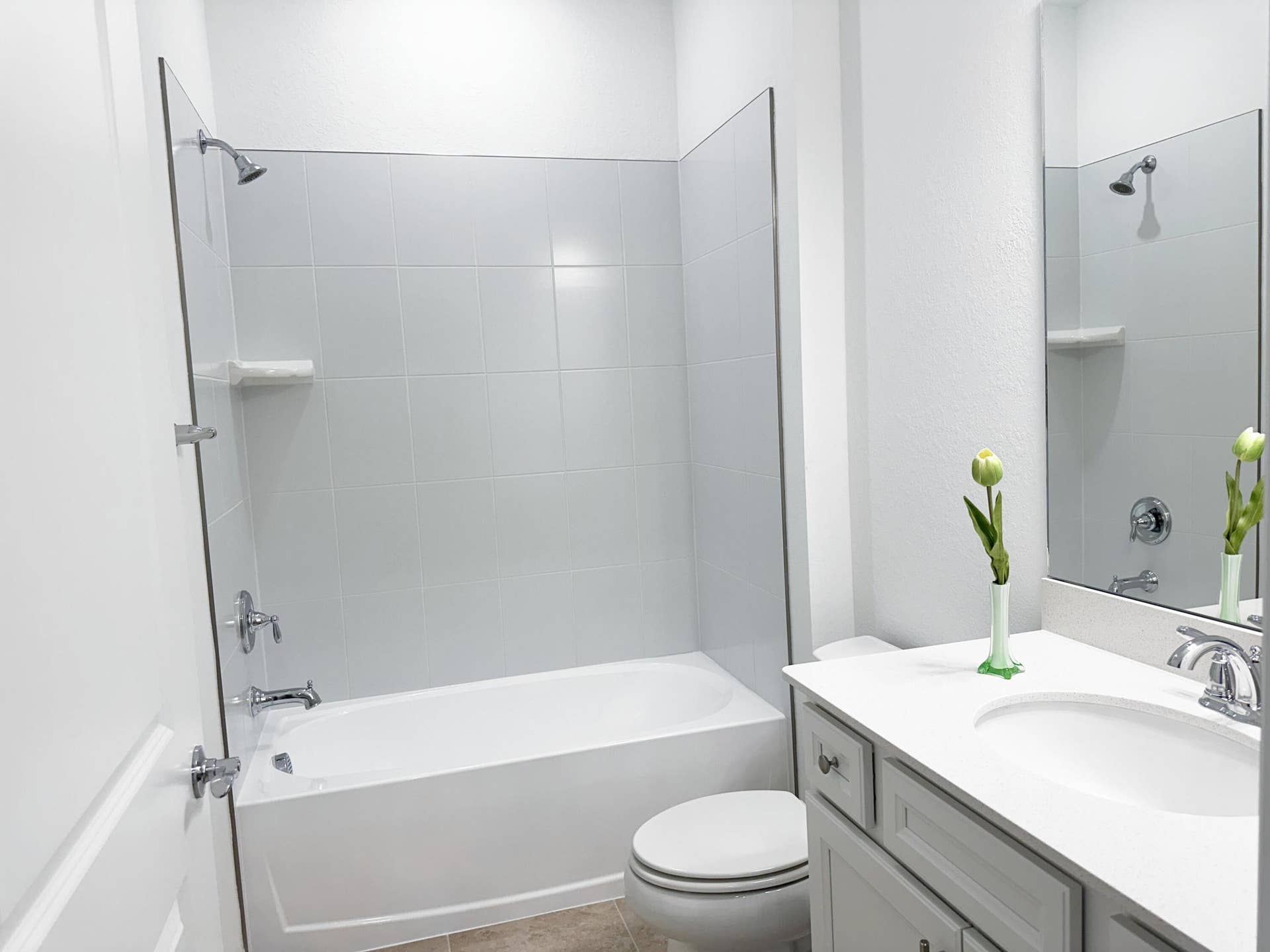 Guest bathroom-looks brand new. Rather than