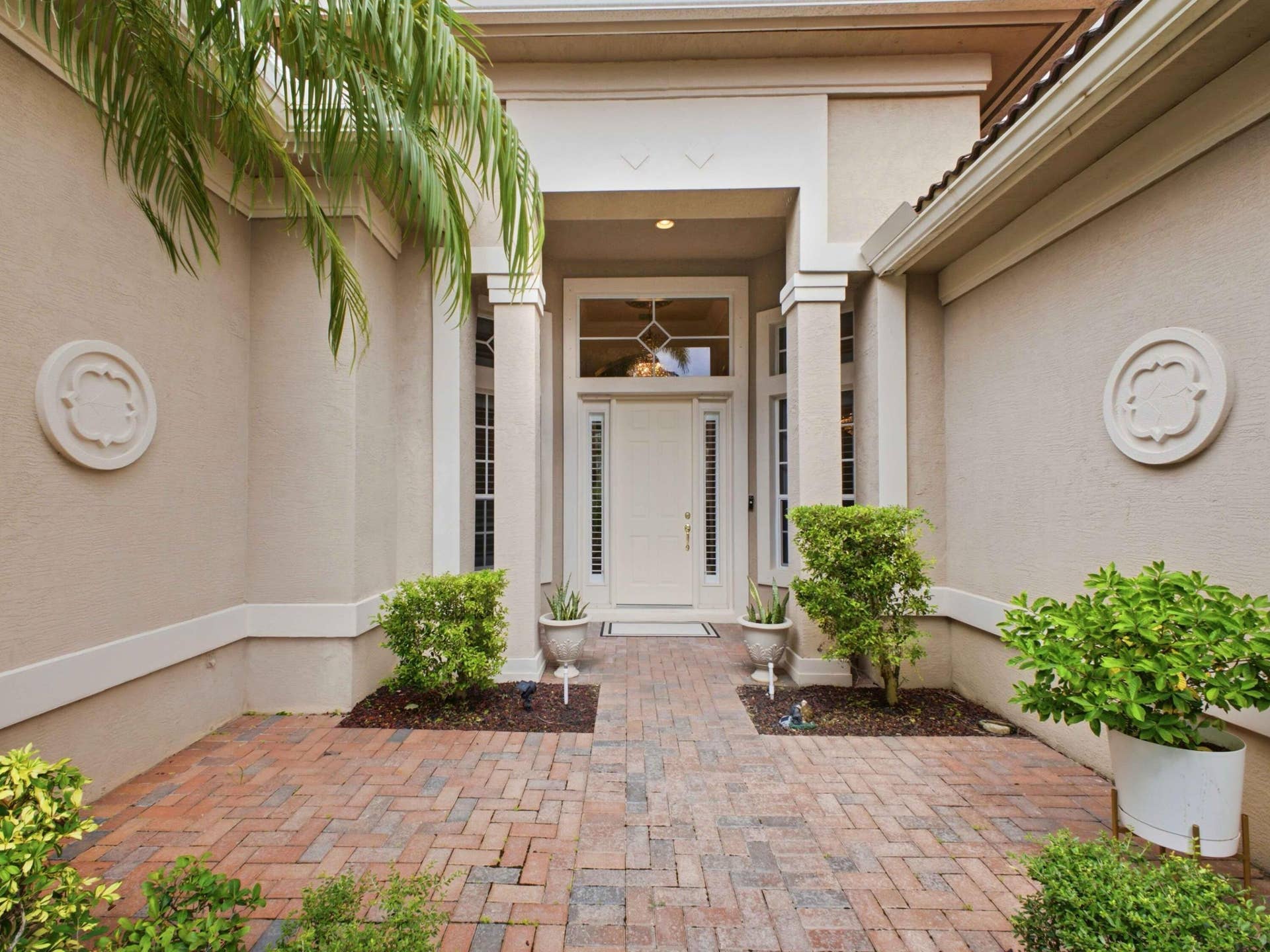 Entryway Porch