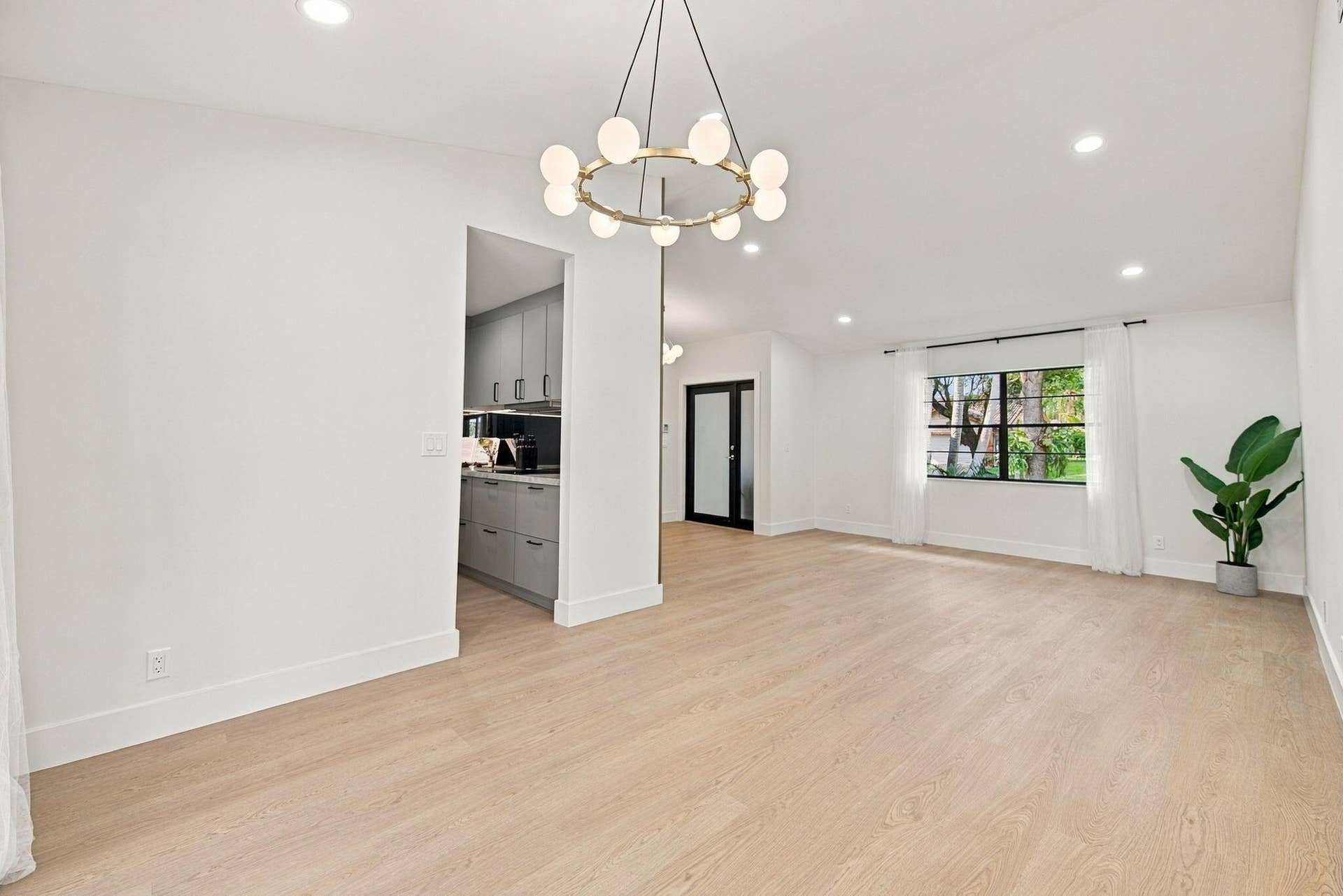 11-web-or-mls-10742-nw-18th-ct
