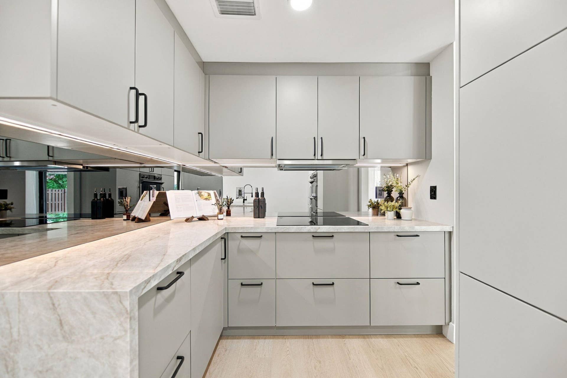 26-web-or-mls-10742-nw-18th-ct