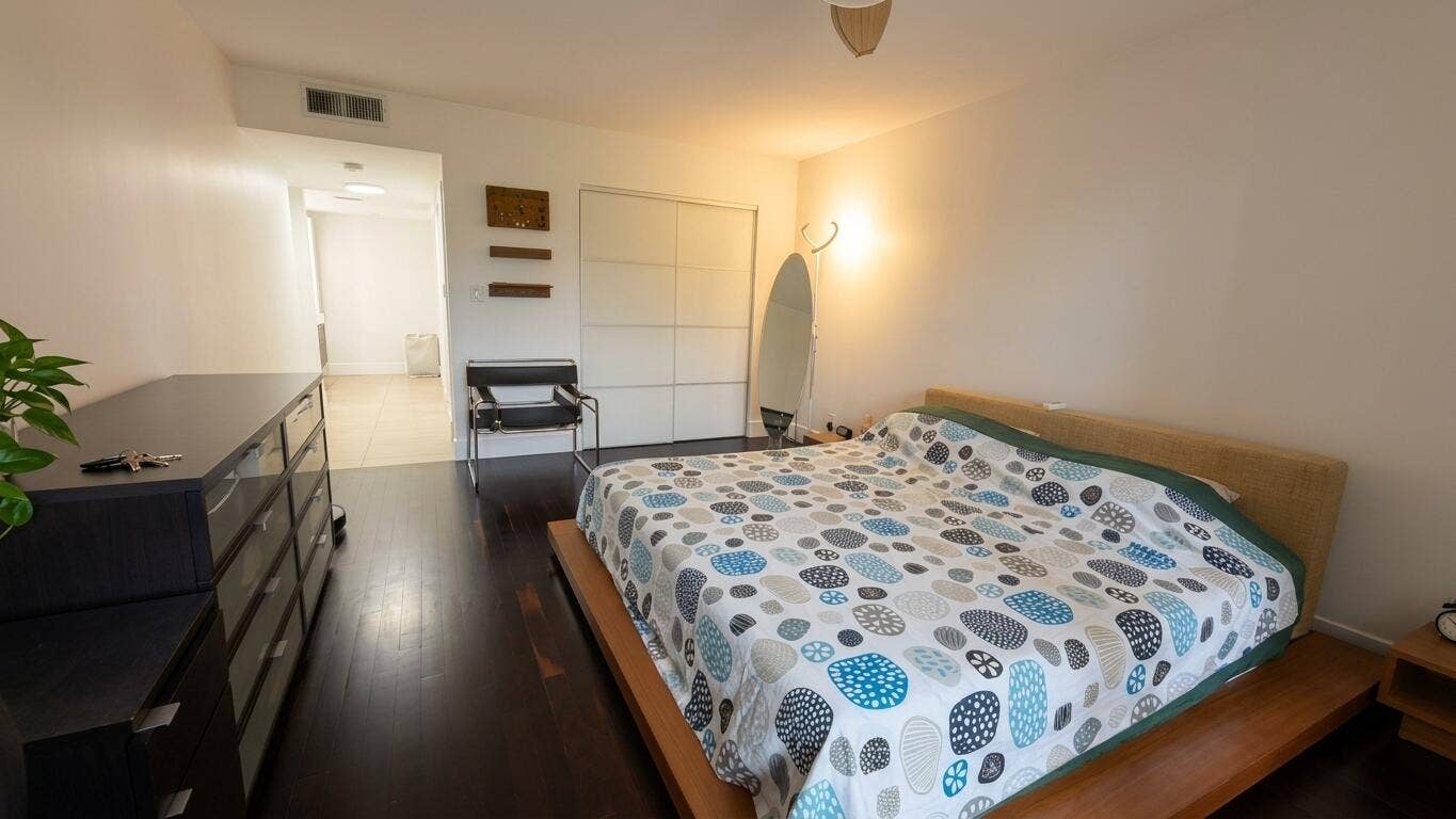 5900 Camino Del Sol, #302, Boca Raton, FL 33433 Master 3