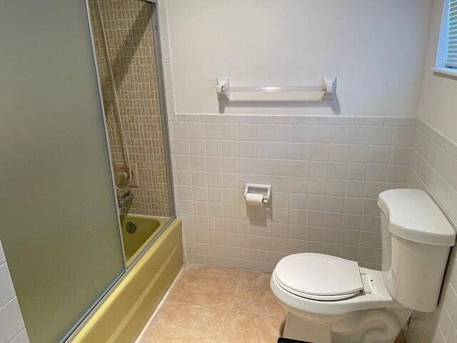 Bathroom1