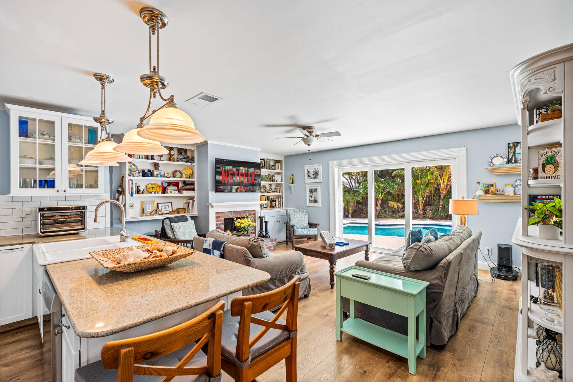 611 East Drive, Delray Beach, FL 33445 611 East Dr 4 Family Room