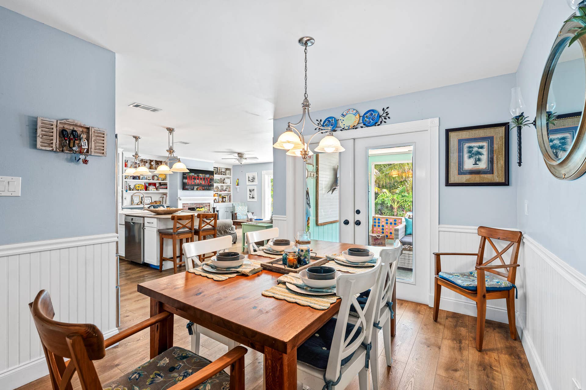 611 East Drive, Delray Beach, FL 33445 611 East Dr 16 Dining Room