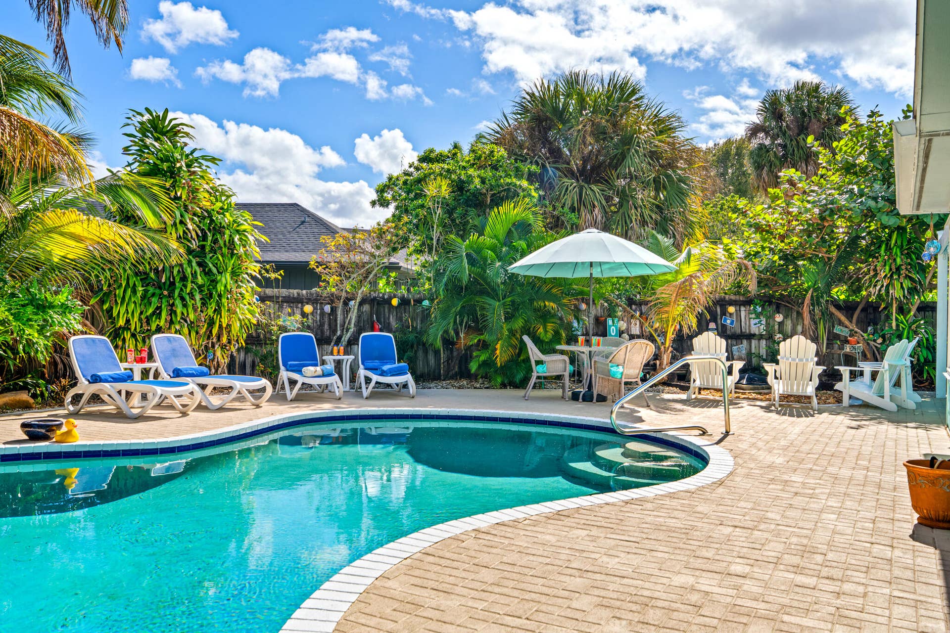 611 East Drive, Delray Beach, FL 33445 611 East Dr 38 Back Yard (1)