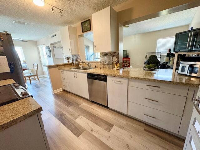10313 BOYNTON PLACE Circle, Boynton Beach, FL 33437 Kitchen