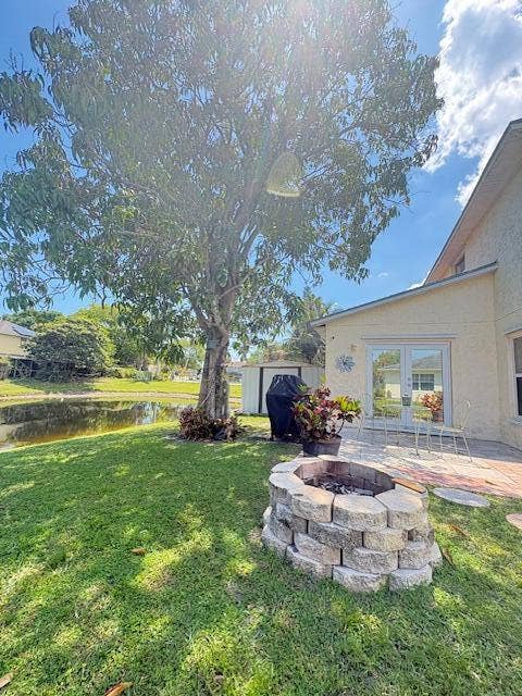 10313 BOYNTON PLACE Circle, Boynton Beach, FL 33437 Firepit