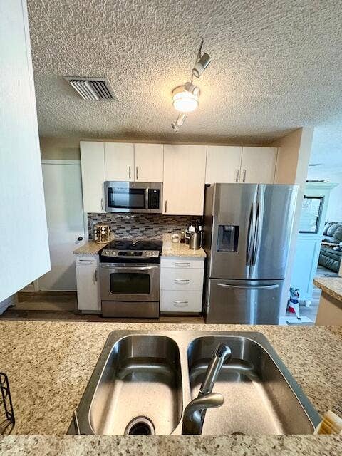 10313 BOYNTON PLACE Circle, Boynton Beach, FL 33437 Kitchen
