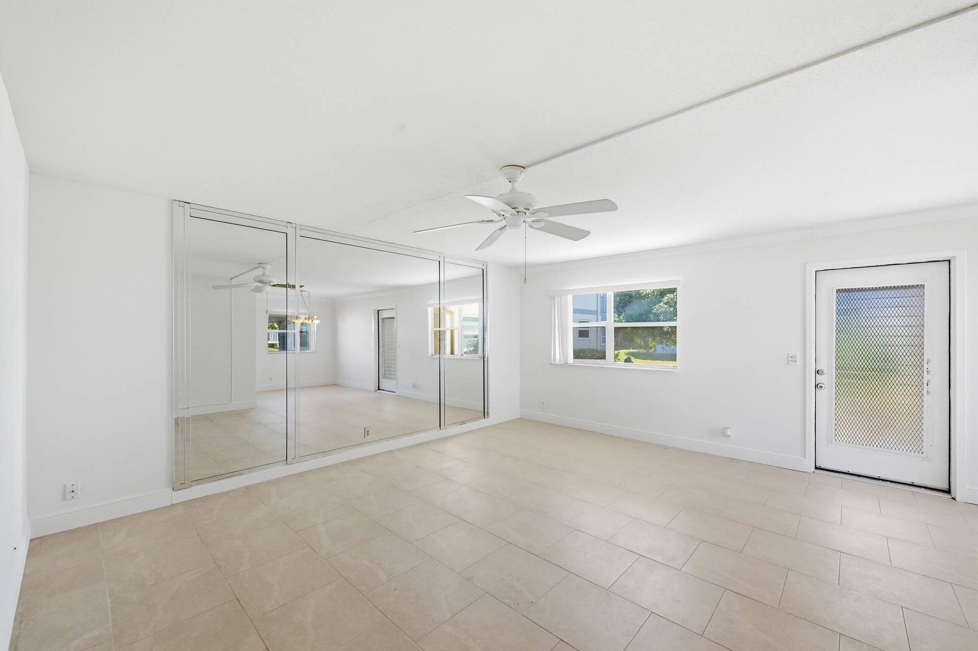 452 Brittany J, Delray Beach, FL 33446 dsc_0382