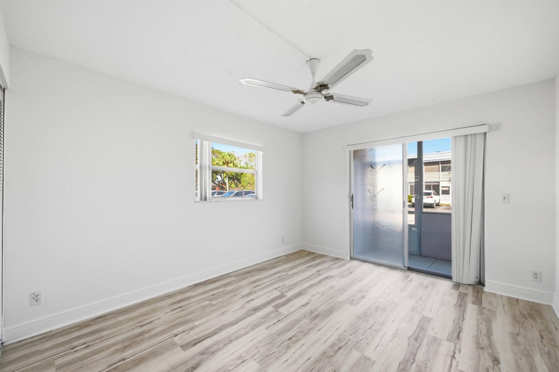 452 Brittany J, Delray Beach, FL 33446 dsc_0457