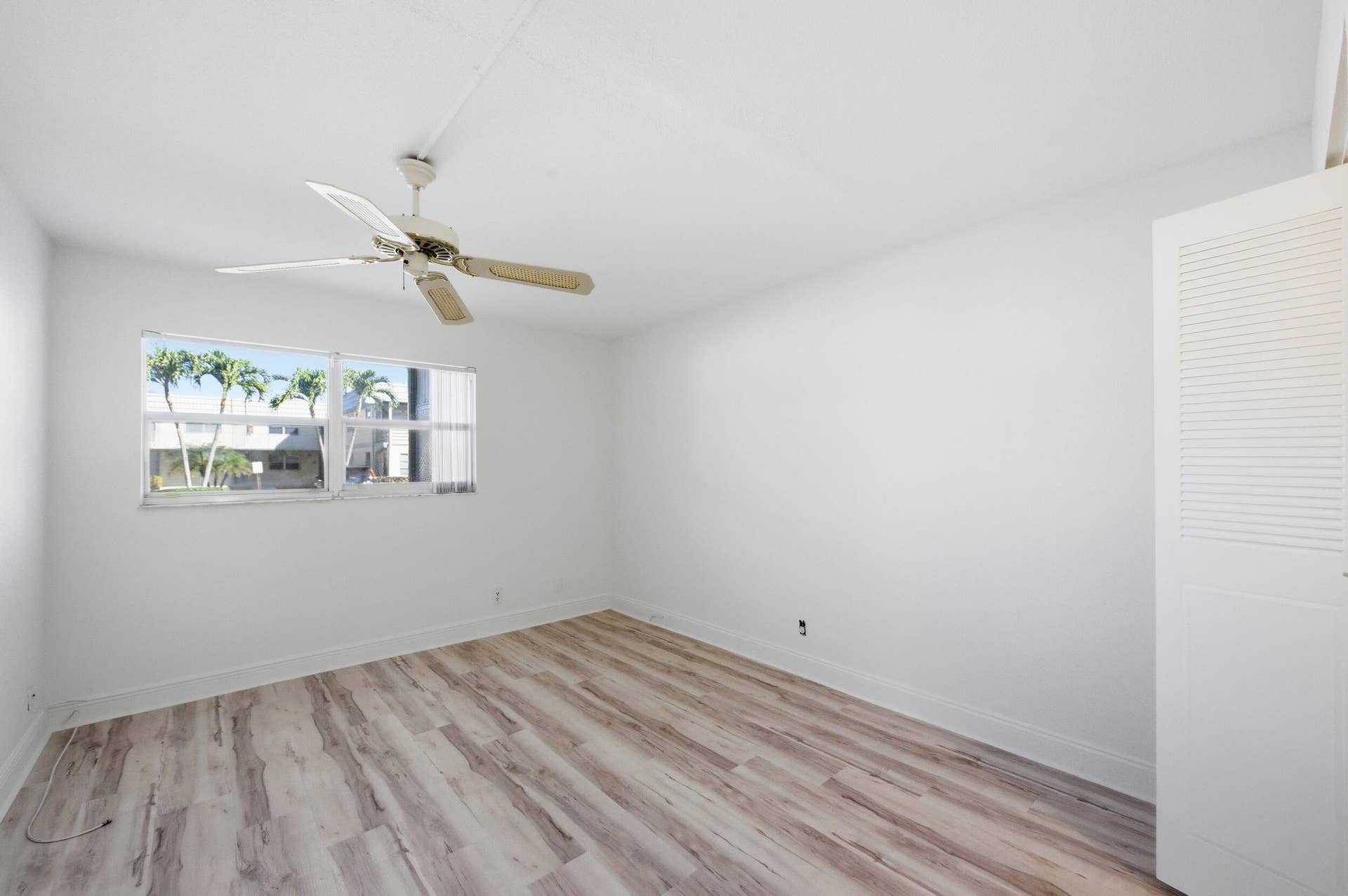452 Brittany J, Delray Beach, FL 33446 dsc_0432