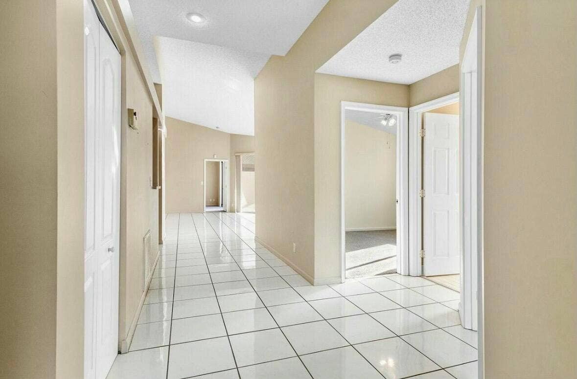 9733 BOCA GARDENS Circle N, #D, Boca Raton, FL 33496 IMG_3959
