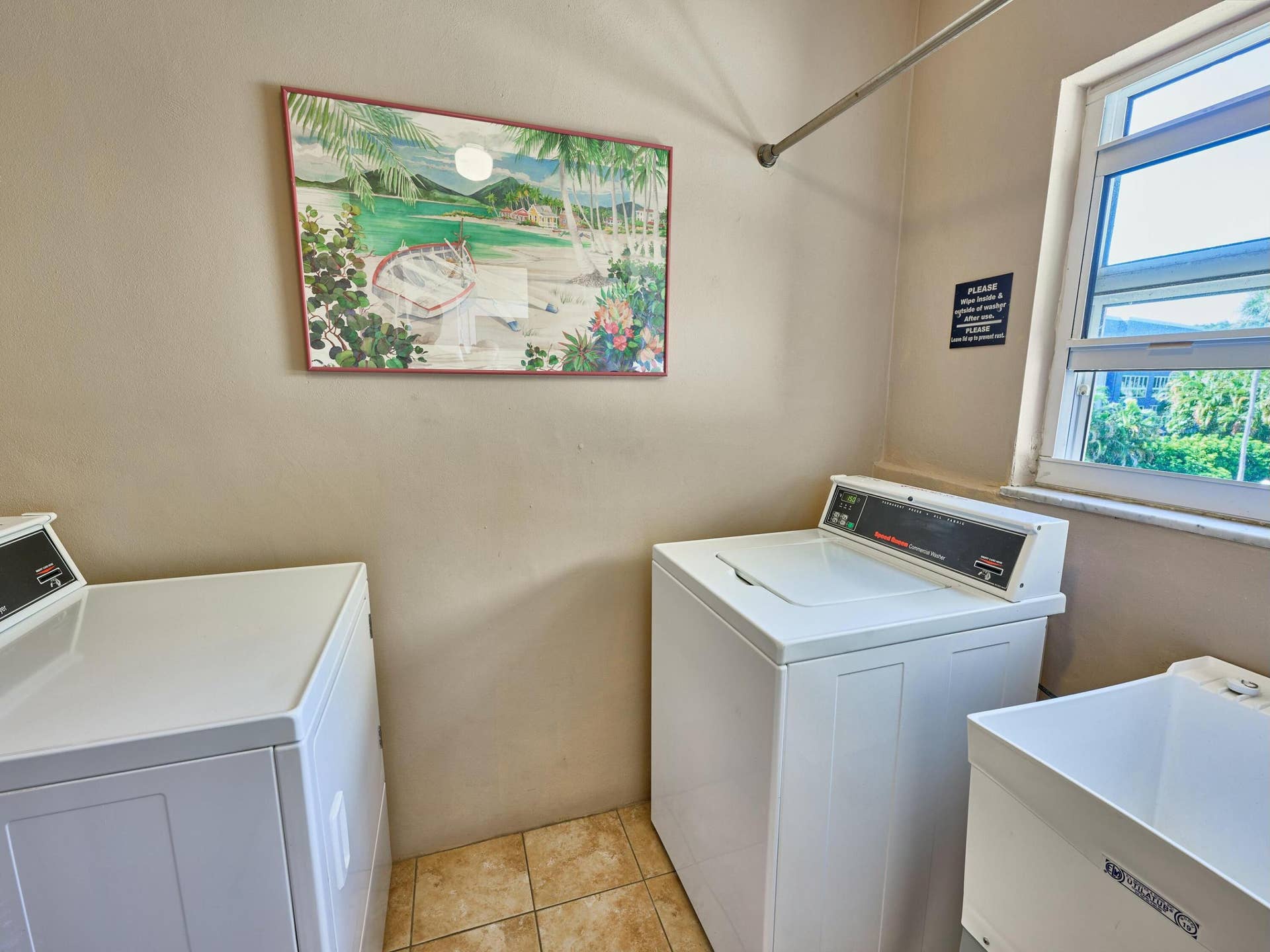 3421 Spanish Trail, #330, Delray Beach, FL 33483 Common Laundry