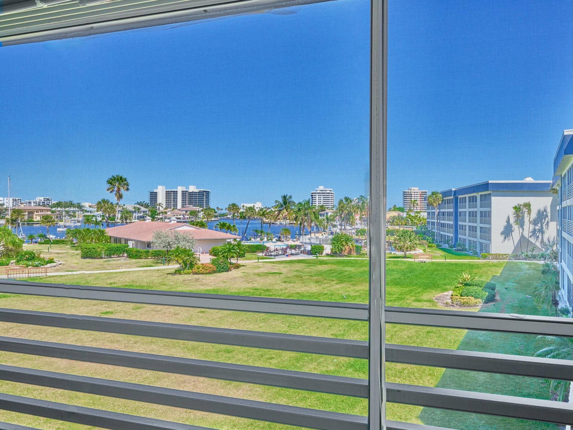 3421 Spanish Trail, #330, Delray Beach, FL 33483 Lanai