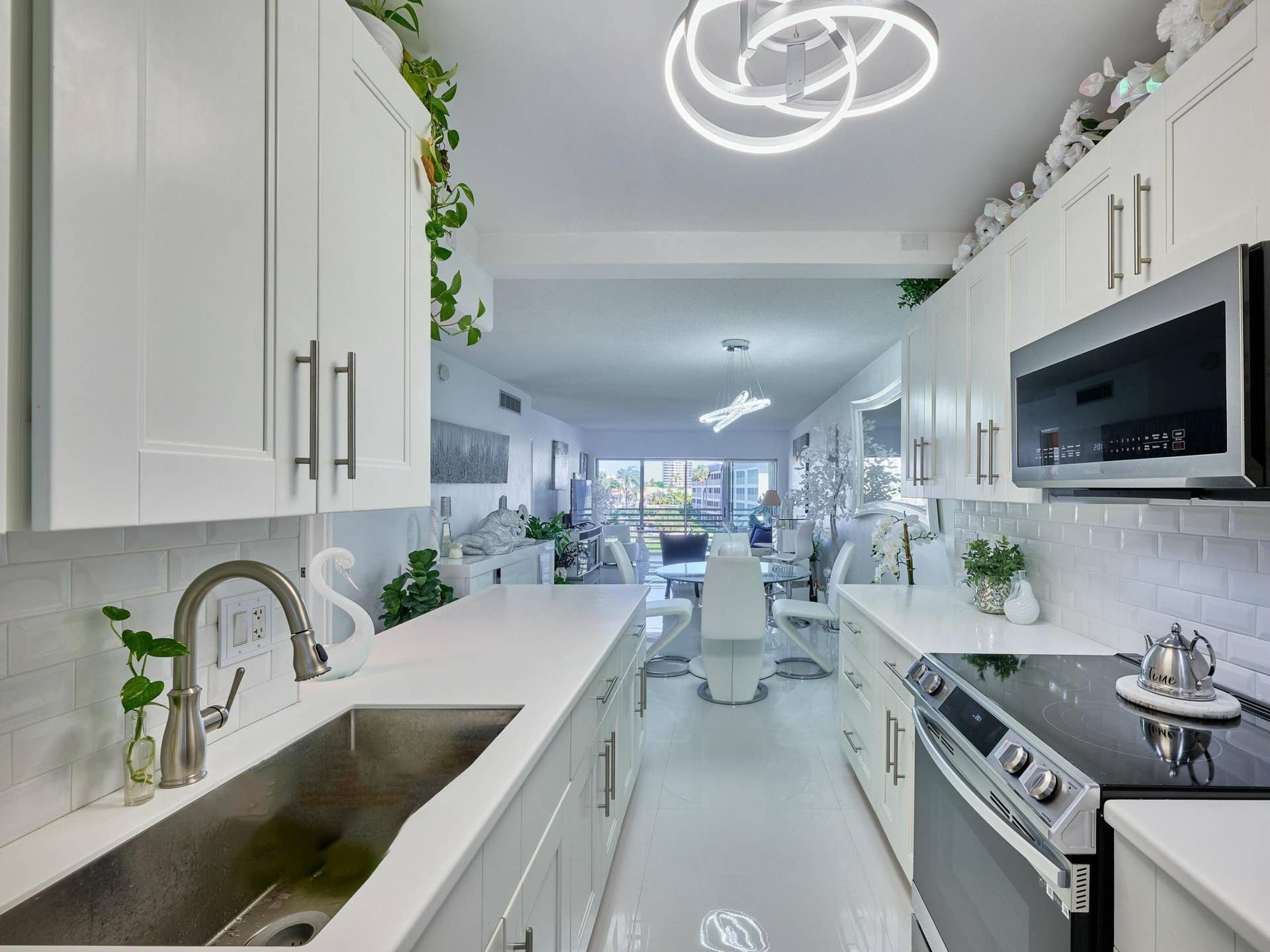 3421 Spanish Trail, #330, Delray Beach, FL 33483 Kitchen