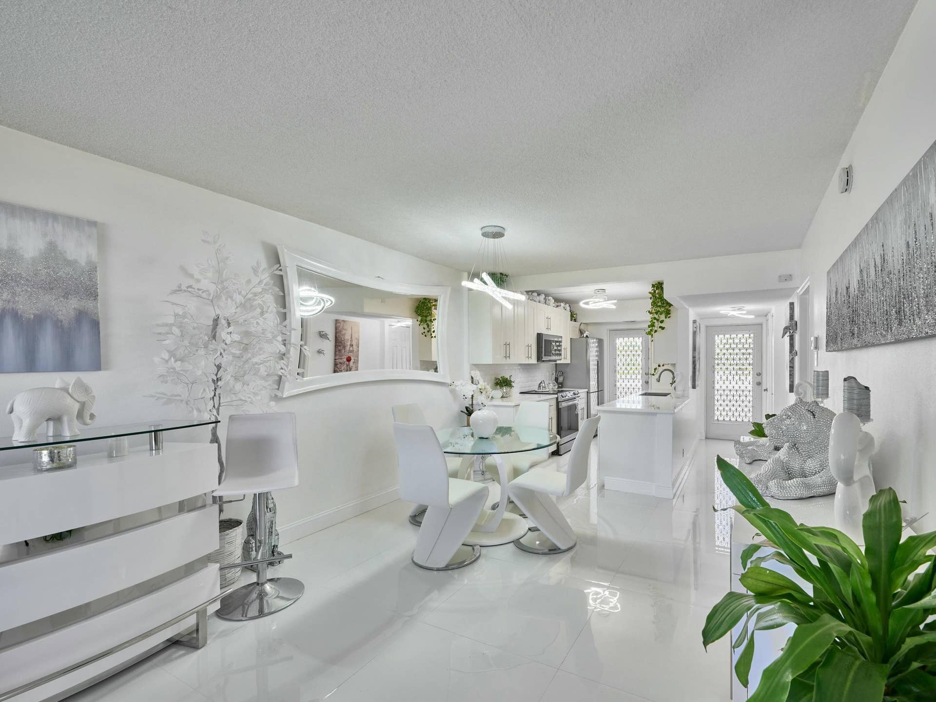3421 Spanish Trail, #330, Delray Beach, FL 33483 Great Room