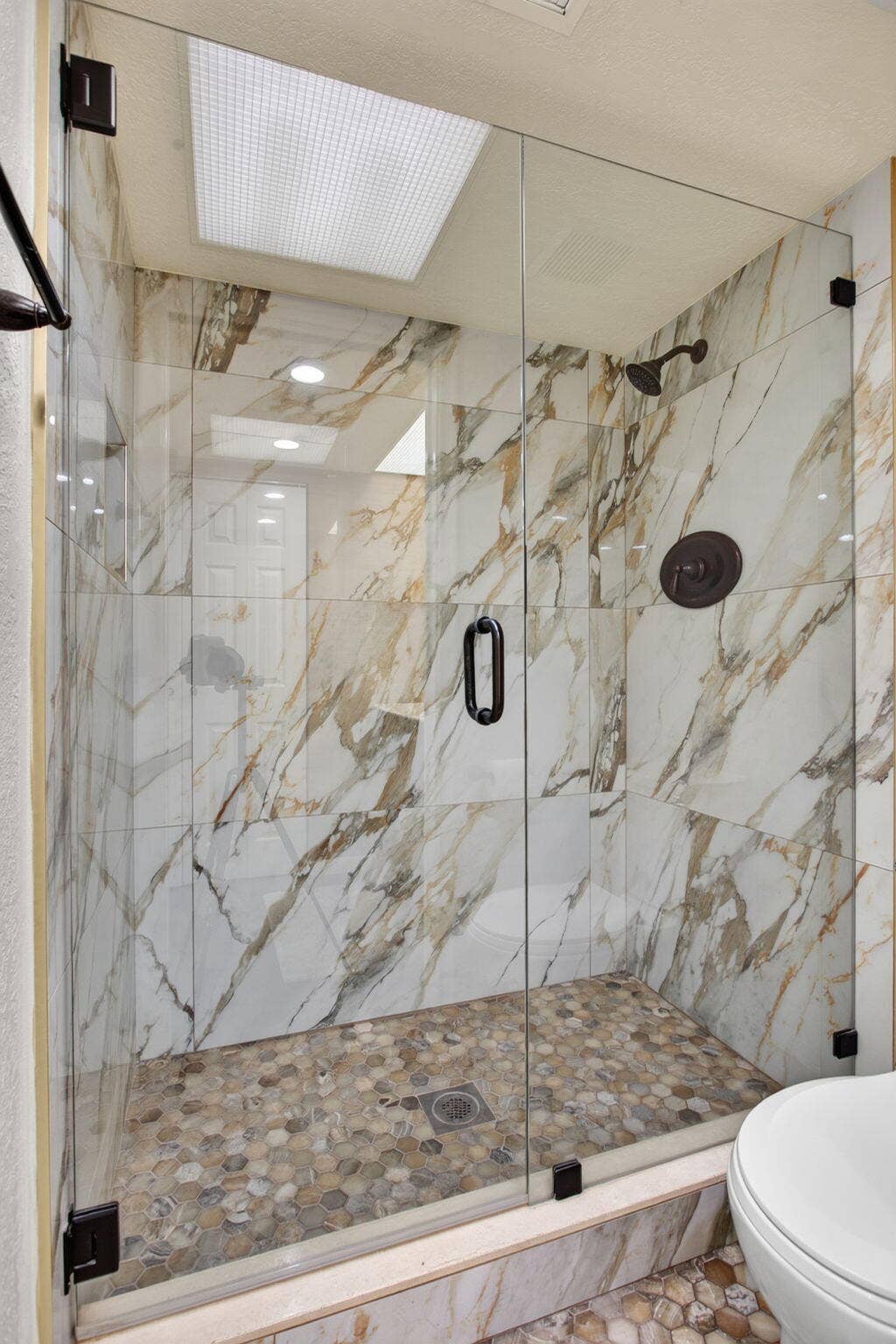 1604 ABACO Drive, #D1, Coconut Creek, FL 33066 Master Shower
