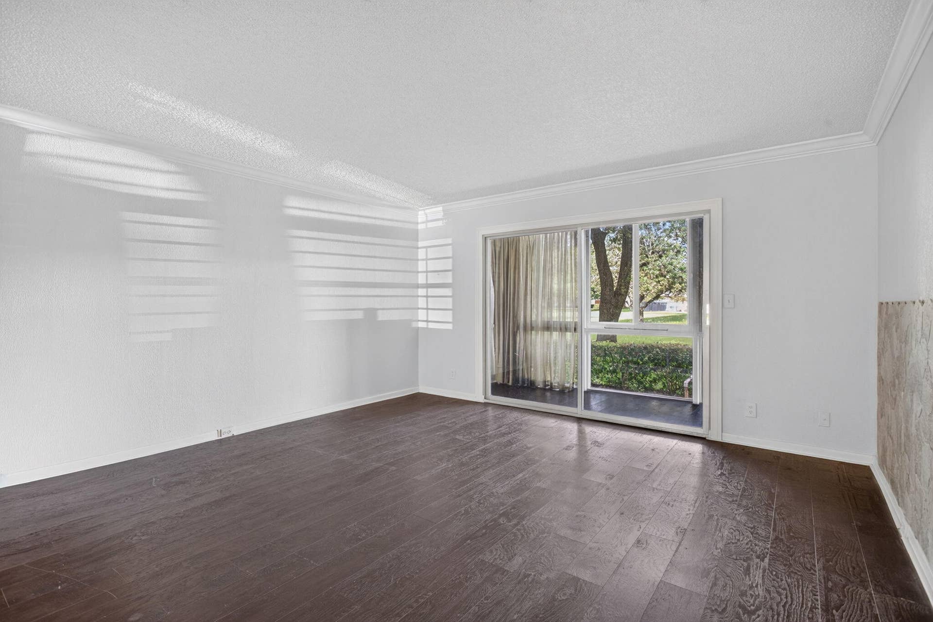 1604 ABACO Drive, #D1, Coconut Creek, FL 33066 Living Room