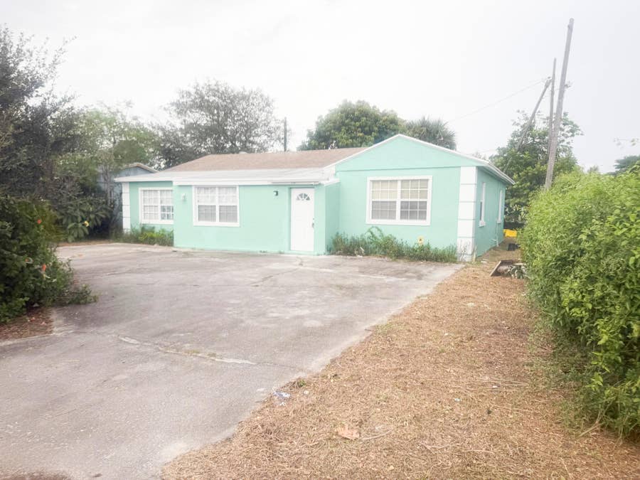 Property photo for 126 W 17TH Street, Riviera Beach, FL