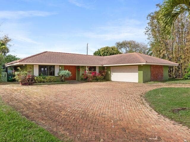 1705 Ashby pic pro front 1
