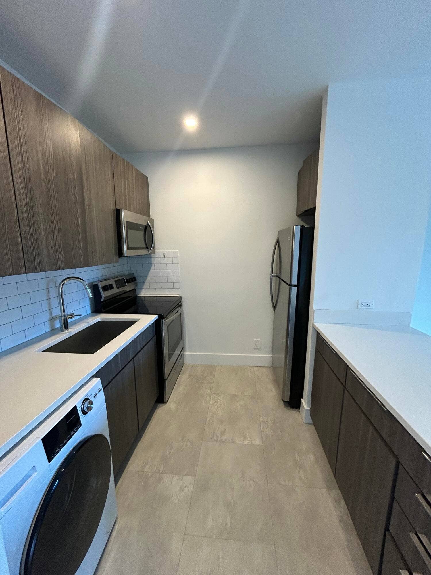 1273 NE 38th Street, #7, Oakland Park, Oakland Park, FL 33334 IMG_3876