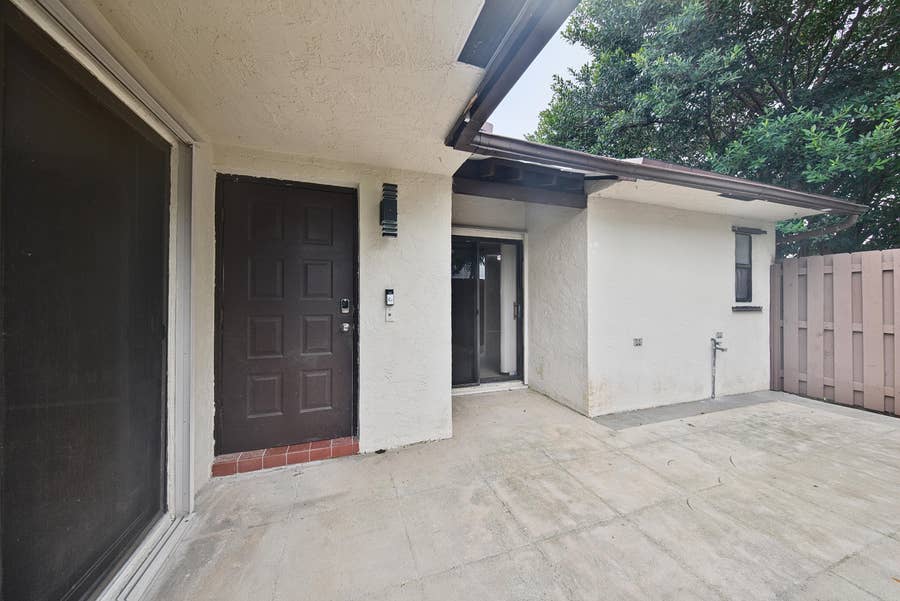 Property photo for 3402 WATERVIEW Circle, #B, Palm Springs, FL