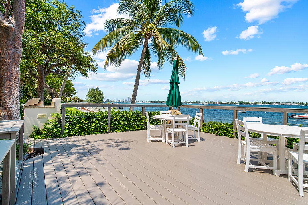 5600 N FLAGLER Drive, #310, West Palm Beach, West Palm Beach, FL 33407 5600-N-FLAGLER-DR-310-33407-025