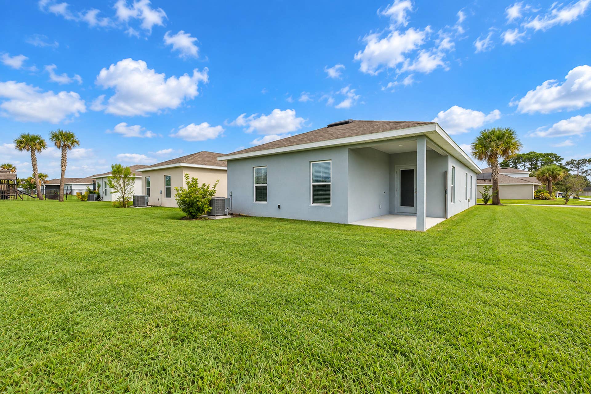 521 Cherimoya Street, Fort Pierce, FL 34981 Patio