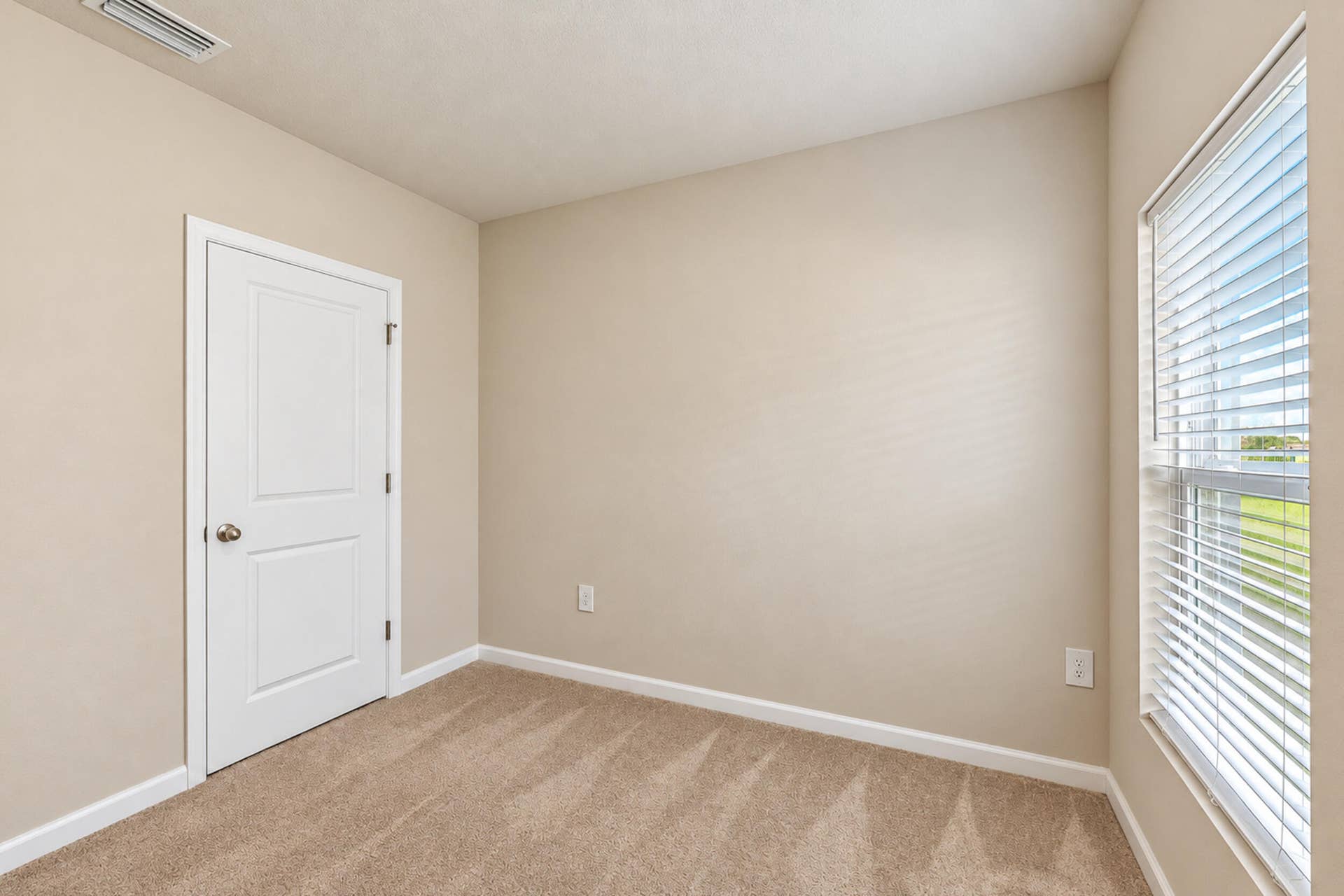521 Cherimoya Street, Fort Pierce, FL 34981 Bedroom 3