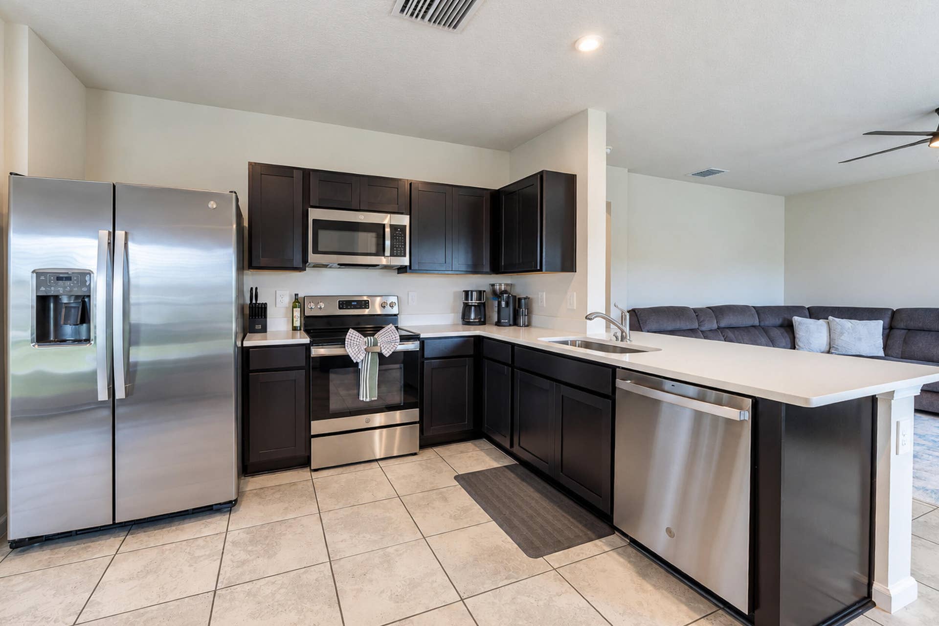 521 Cherimoya Street, Fort Pierce, FL 34981 Kitchen