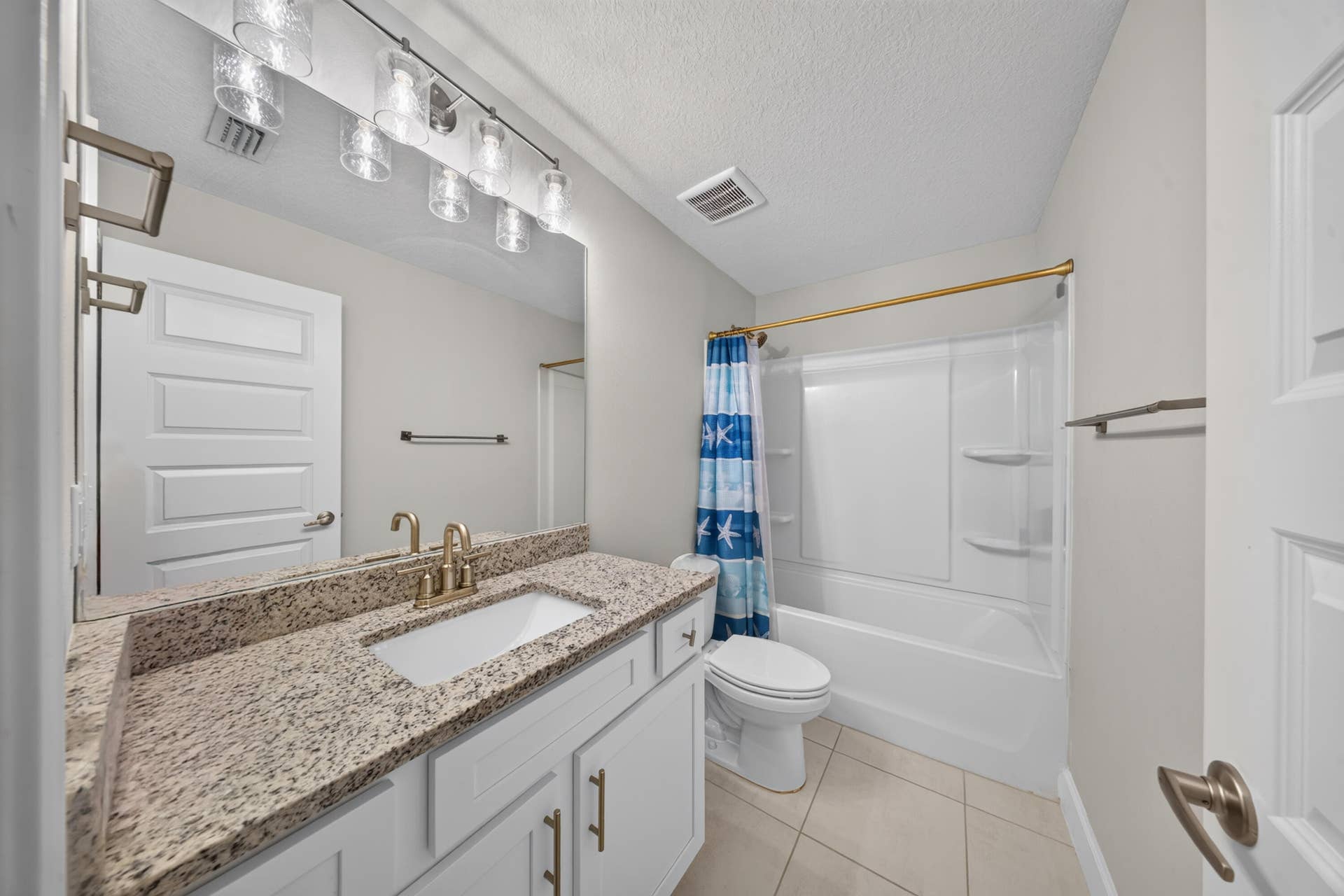 8525 WATERSTONE Boulevard, Fort Pierce, FL 34951 9E6DFE25-57C0-46D0-B57E-0415BCEB99D8