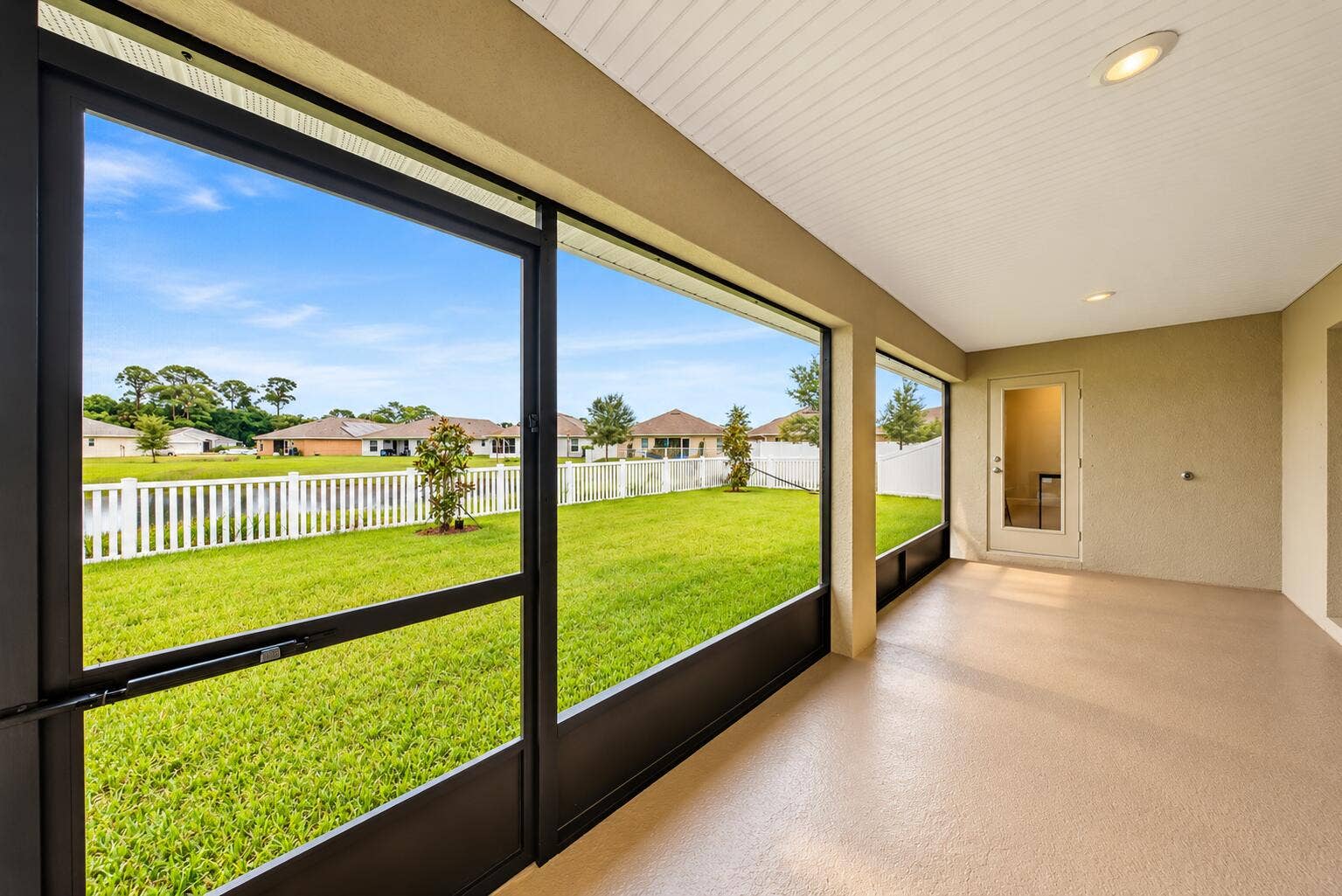 8525 WATERSTONE Boulevard, Fort Pierce, FL 34951 IMG_4220