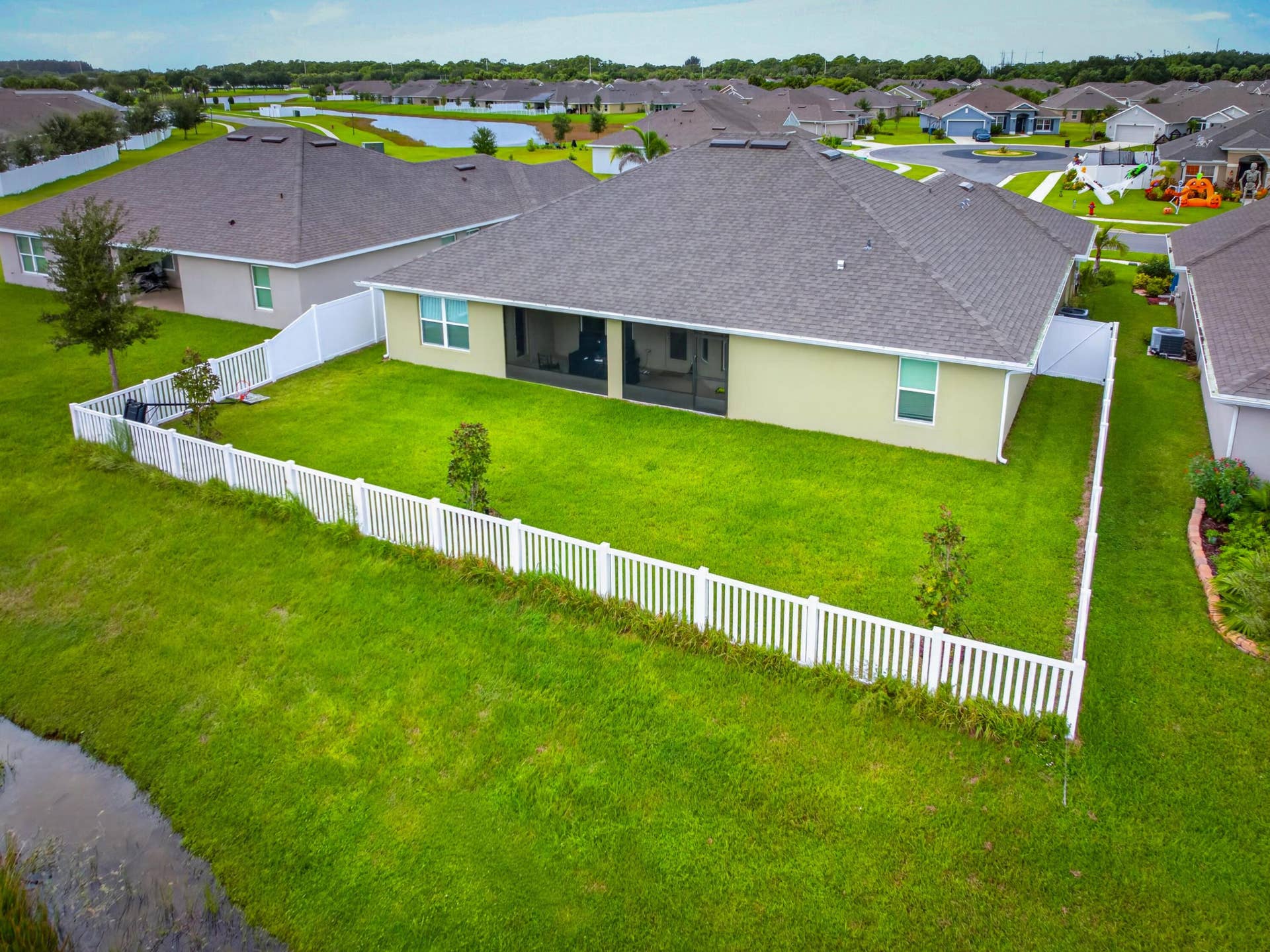 8525 WATERSTONE Boulevard, Fort Pierce, FL 34951 FD2E21F3-ACE0-4668-B0A8-ABBA9E70450F