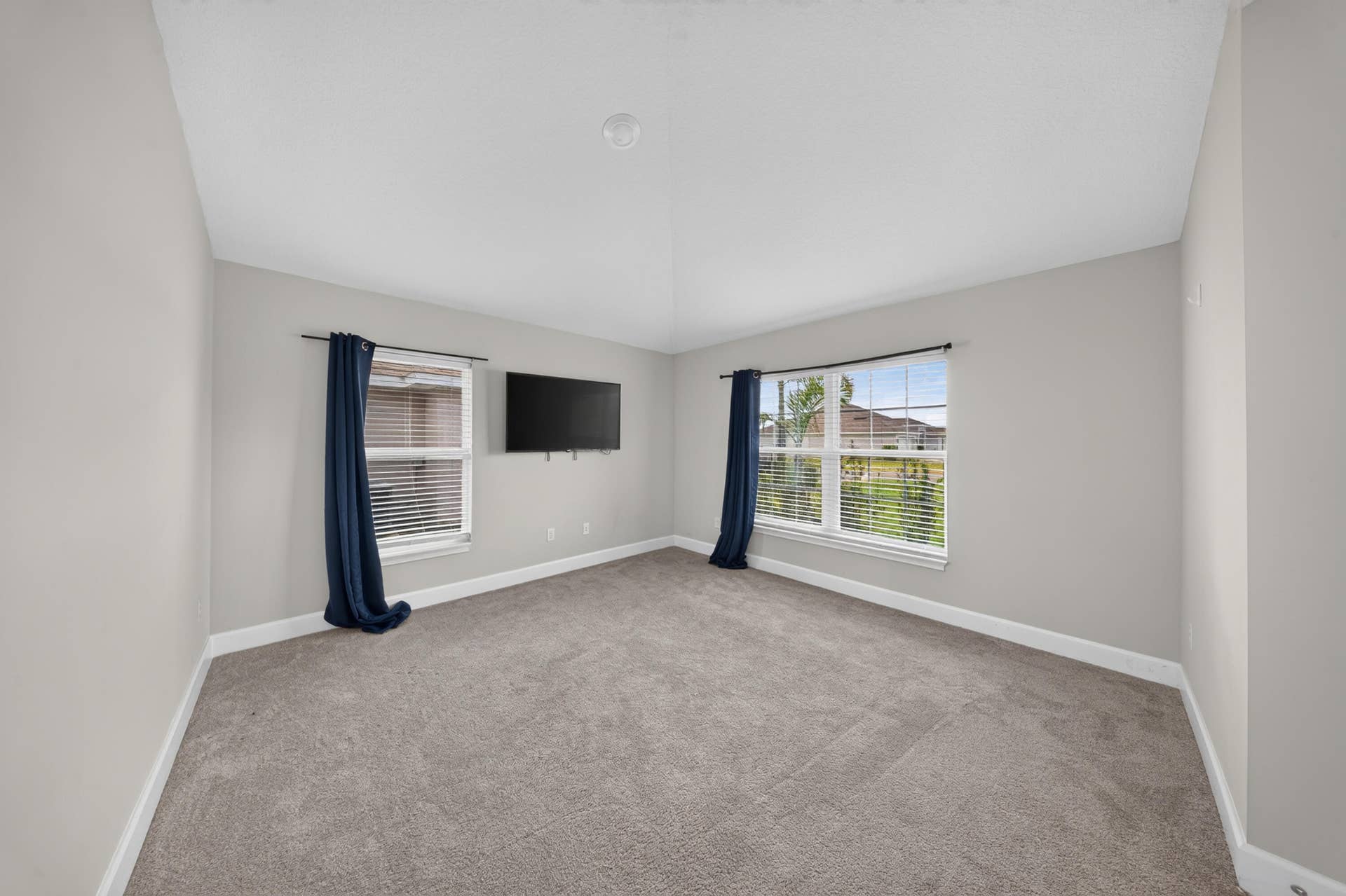 8525 WATERSTONE Boulevard, Fort Pierce, FL 34951 2C70E437-C5AC-4028-A504-0396EB0ACAB7