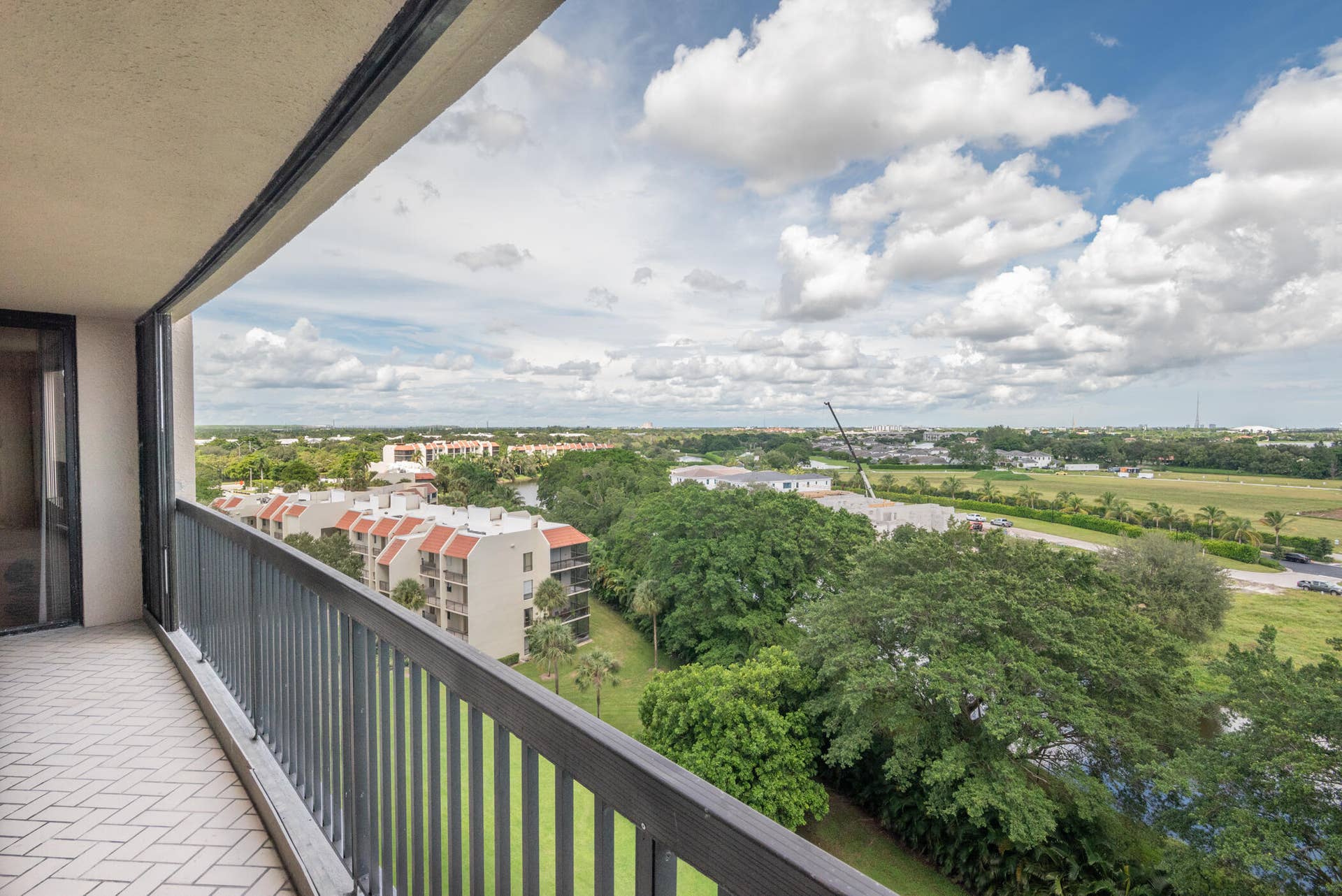 2480 PRESIDENTIAL Way, #903, West Palm Beach, FL 33401 Clark- 2480 Presidential Way 903-024