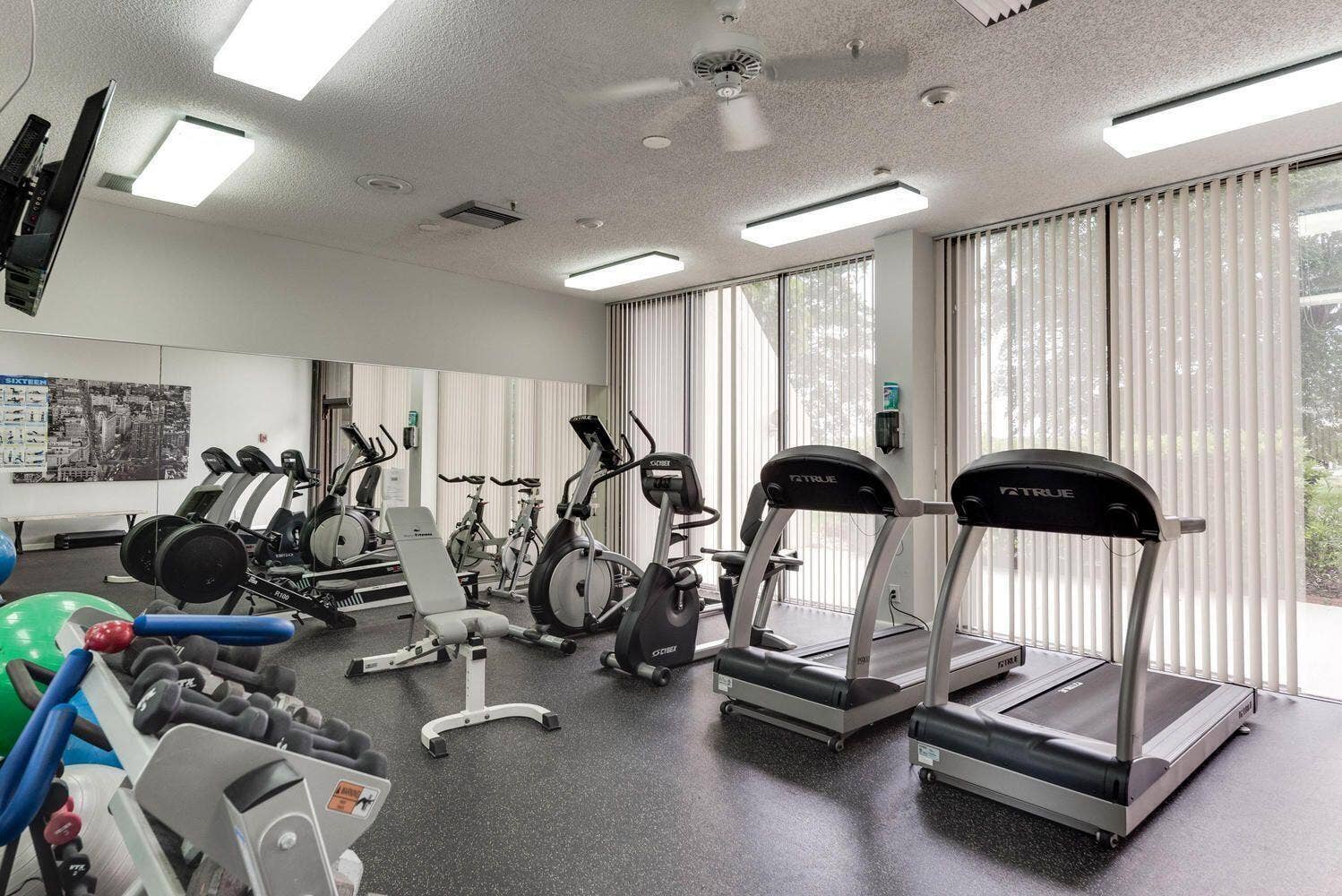 2480 PRESIDENTIAL Way, #903, West Palm Beach, FL 33401 Gym