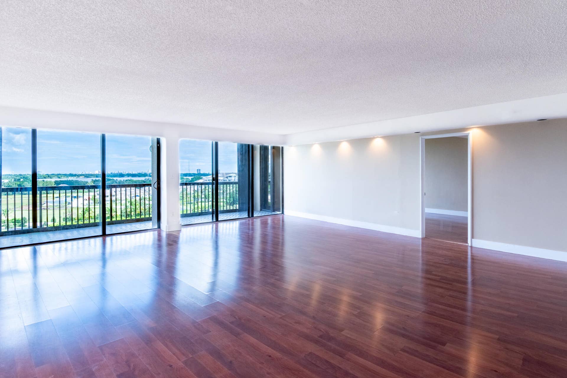 2480 PRESIDENTIAL Way, #903, West Palm Beach, FL 33401 Clark- 2480 Presidential Way 903-010